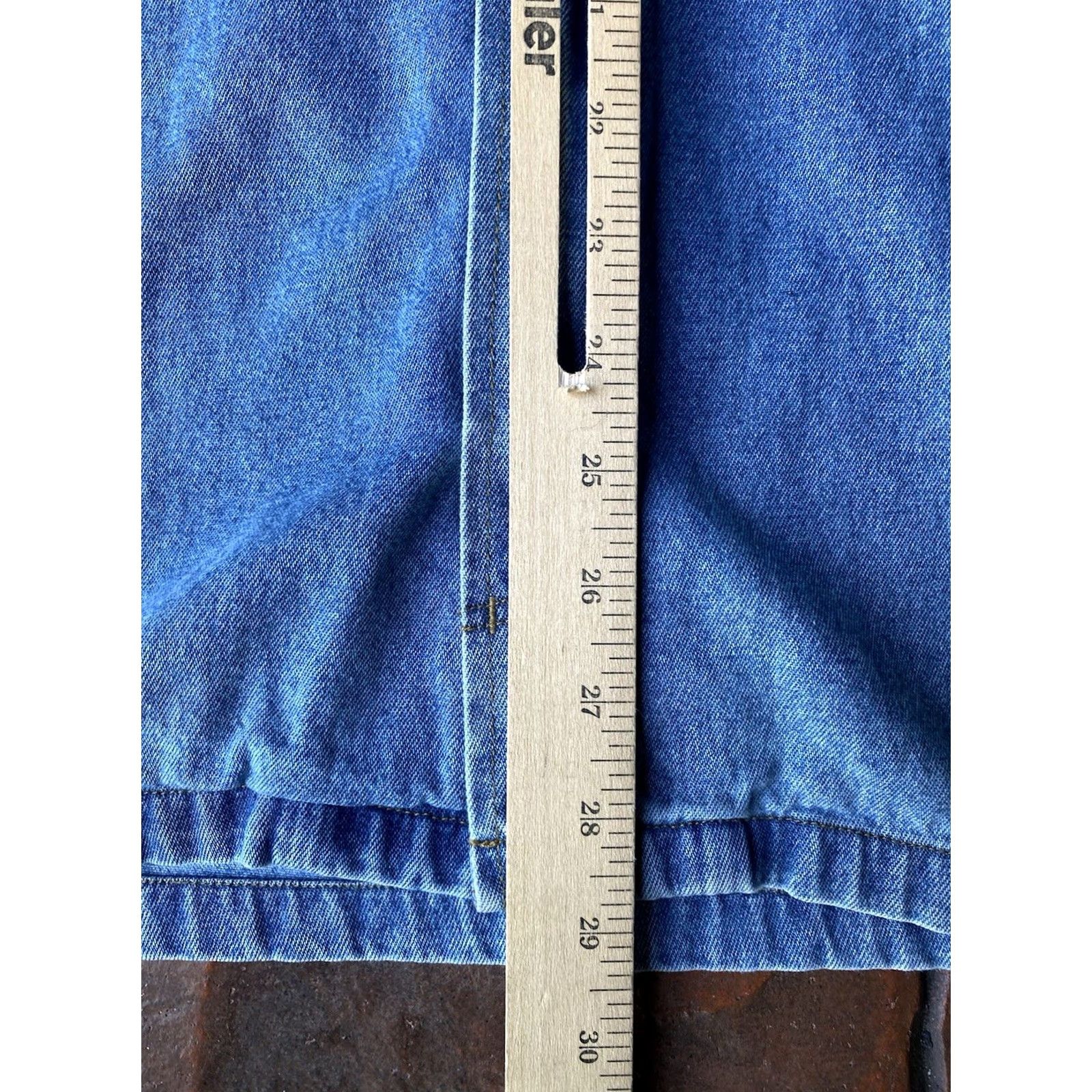 Tommy Hilfiger VINTAGE Tommy Hilfiger Outdoor Expedition Full Zip Jean Jacket Mens XL Blue Denim 90s Logo Bomber Jacket All Seasons Program Size US 36 / EU 52 - 8 Thumbnail