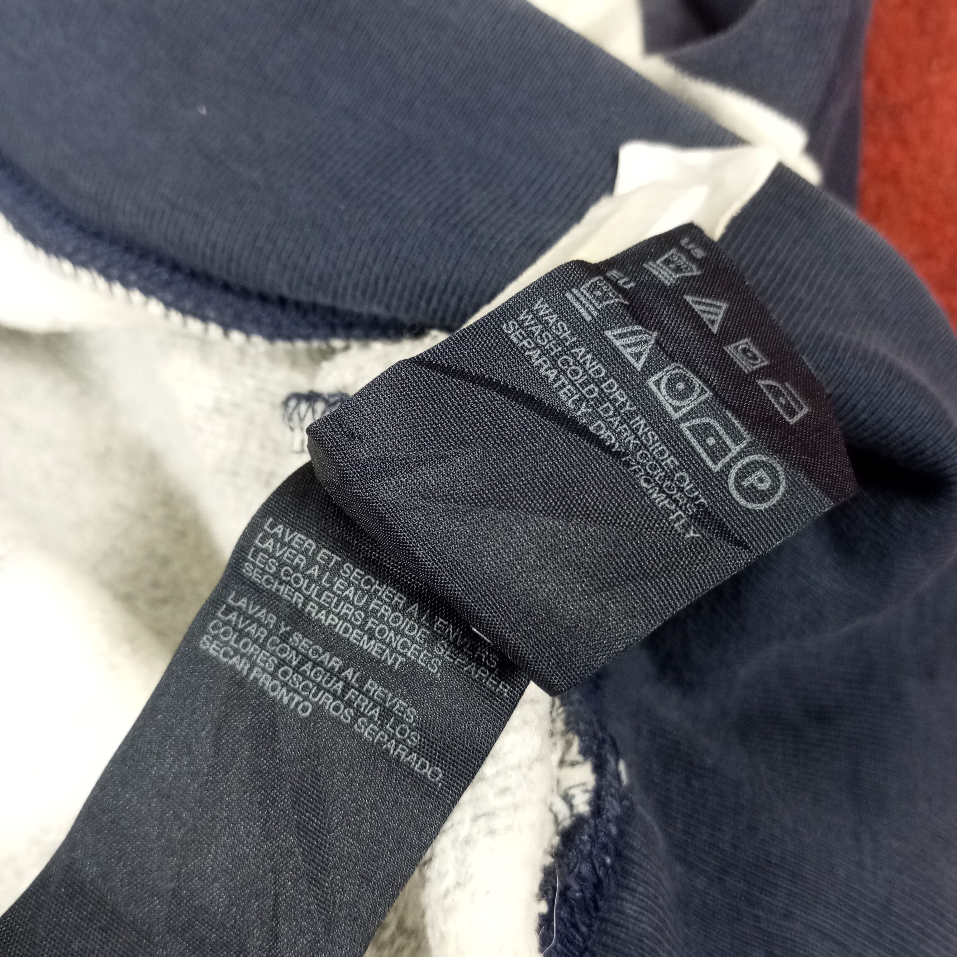 Tommy Hilfiger Tommy Hilfiger Center Spellout Stripes Design Hoodies Size US XL / EU 56 / 4 - 11 Thumbnail