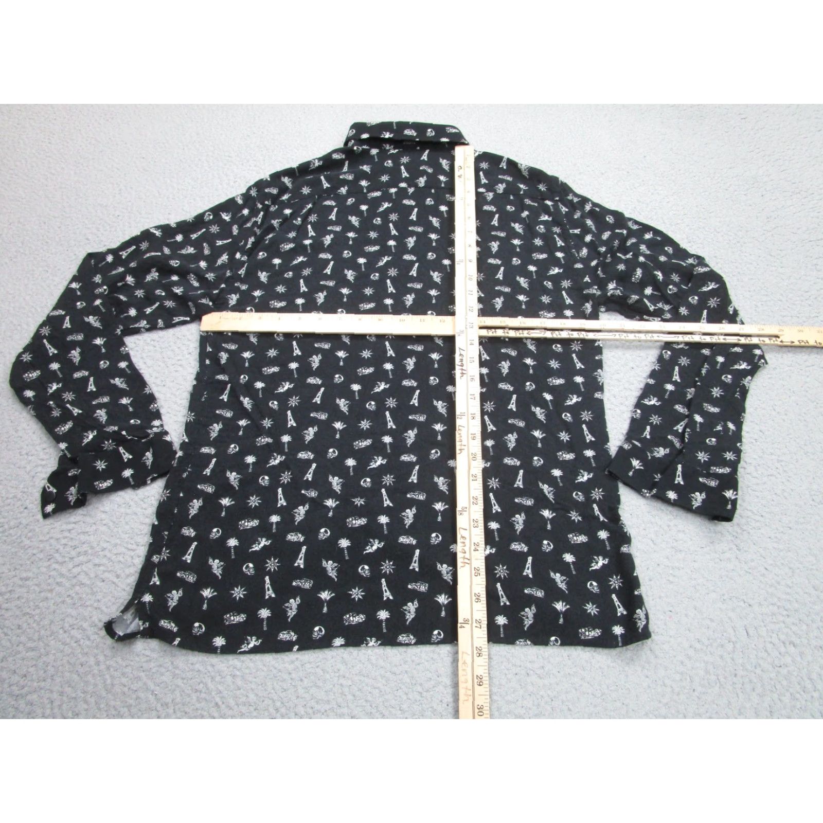 The Kooples The Kooples Shirt Large Black Relaxed Skull City Travel Print Button Front Mens Size US L / EU 52-54 / 3 - 7 Thumbnail
