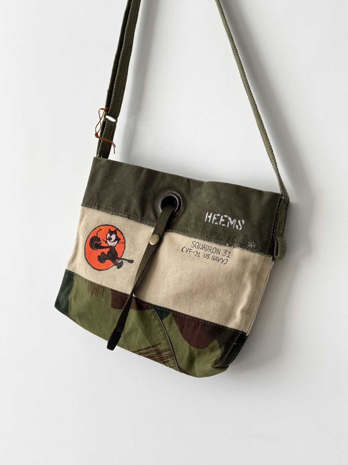 Vintage Vintage Heems Recycled Handmade Military Messenger Bag Size ONE SIZE - 1 Thumbnail