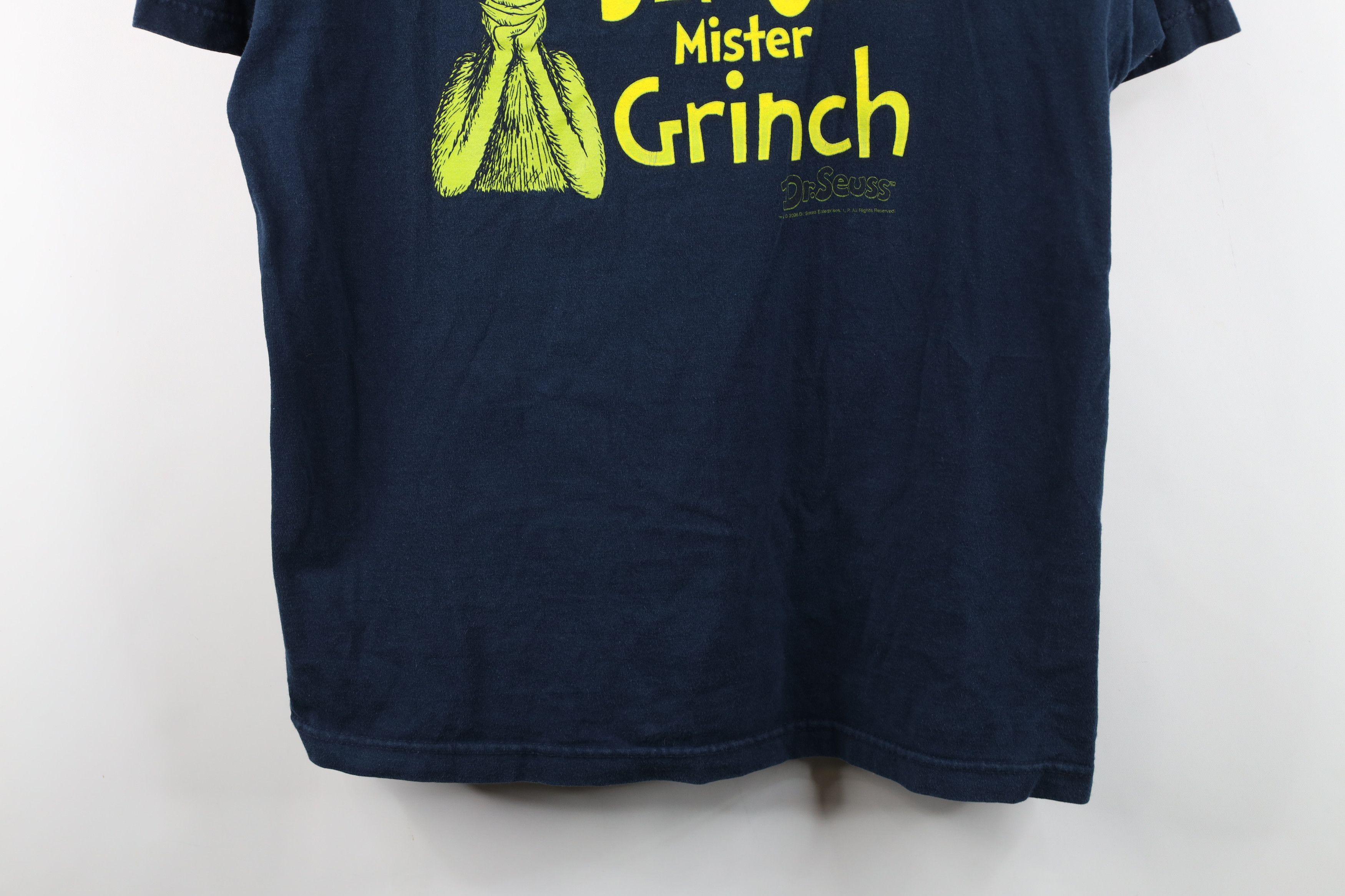 Vintage Vintage Y2K Dr Seuss Christmas Grinch Short Sleeve T-Shirt Size US XL / EU 56 / 4 - 3 Thumbnail