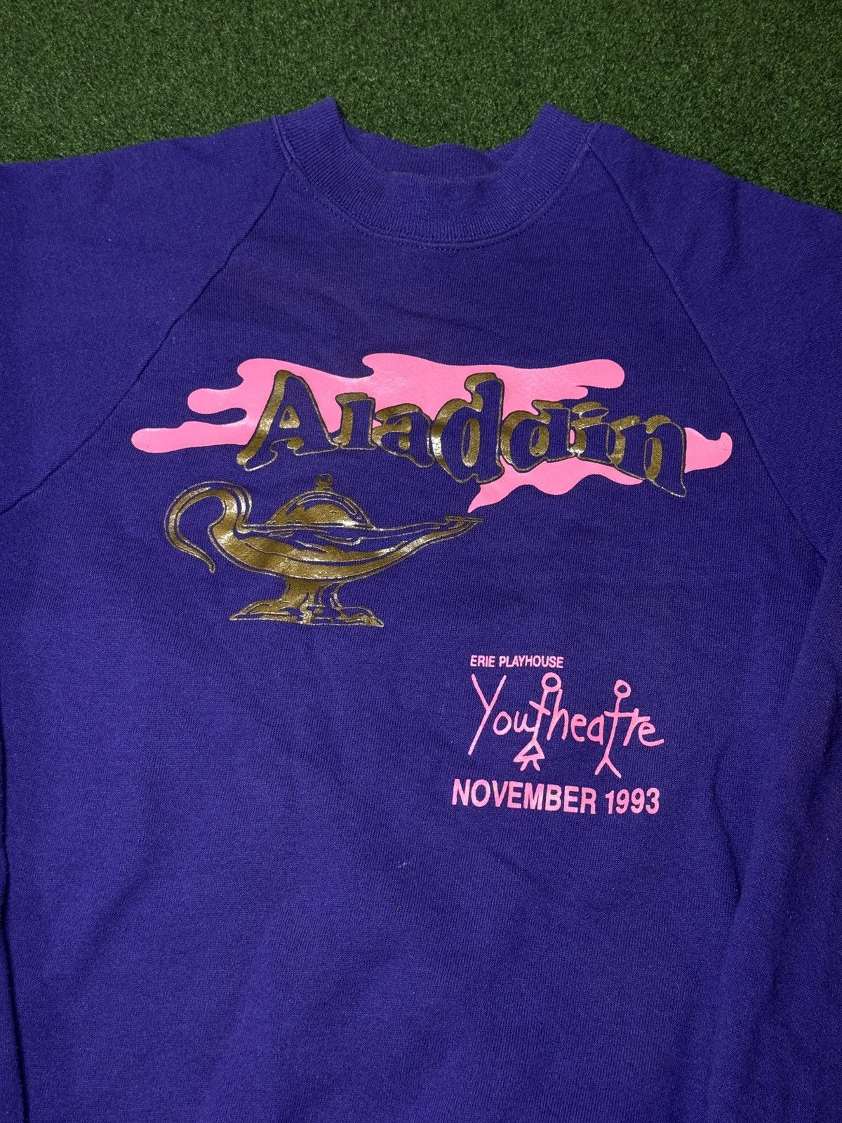 Disney × Vintage Vintage 90s Aladin Erie Playhouse Disney Crewneck Sweatshirt Size US S / EU 44-46 / 1 - 2 Thumbnail