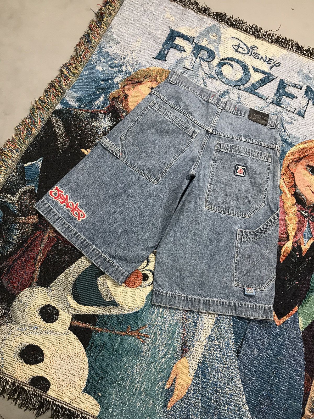 JNCO Vintage Jnco big pocket graffiti jort Size US 38 / EU 54 - 11 Thumbnail