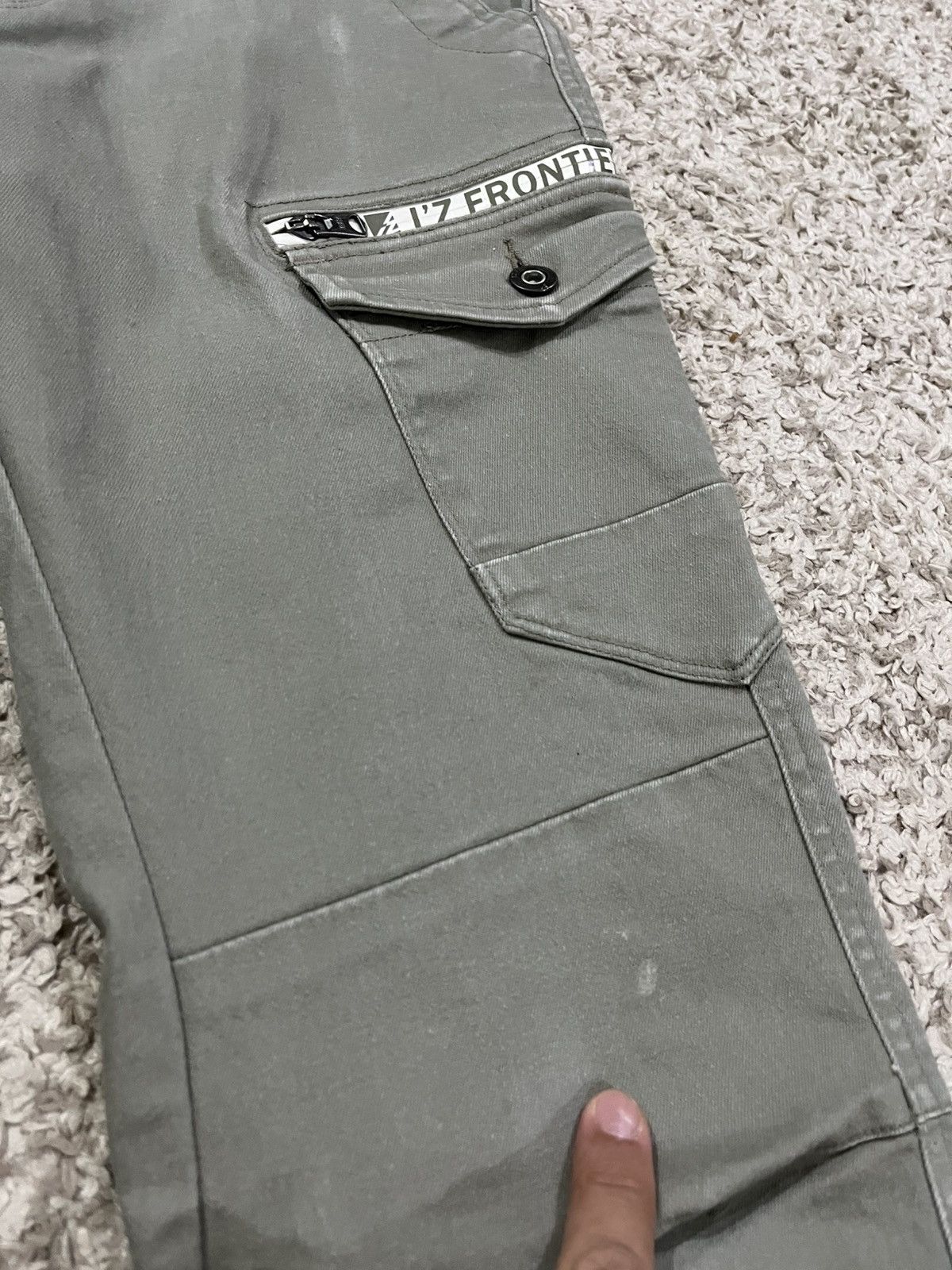 Japanese Brand Iz Frontier Skinny Punk Gorpcore Cargo Jeans Size US 31 - 6 Thumbnail