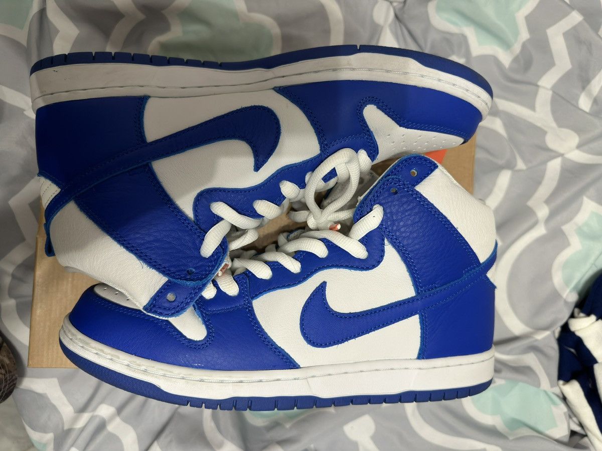 image of Nike Sb Dunk Hi Kentucky Shoes in Blue, Men's (Size 11.5)