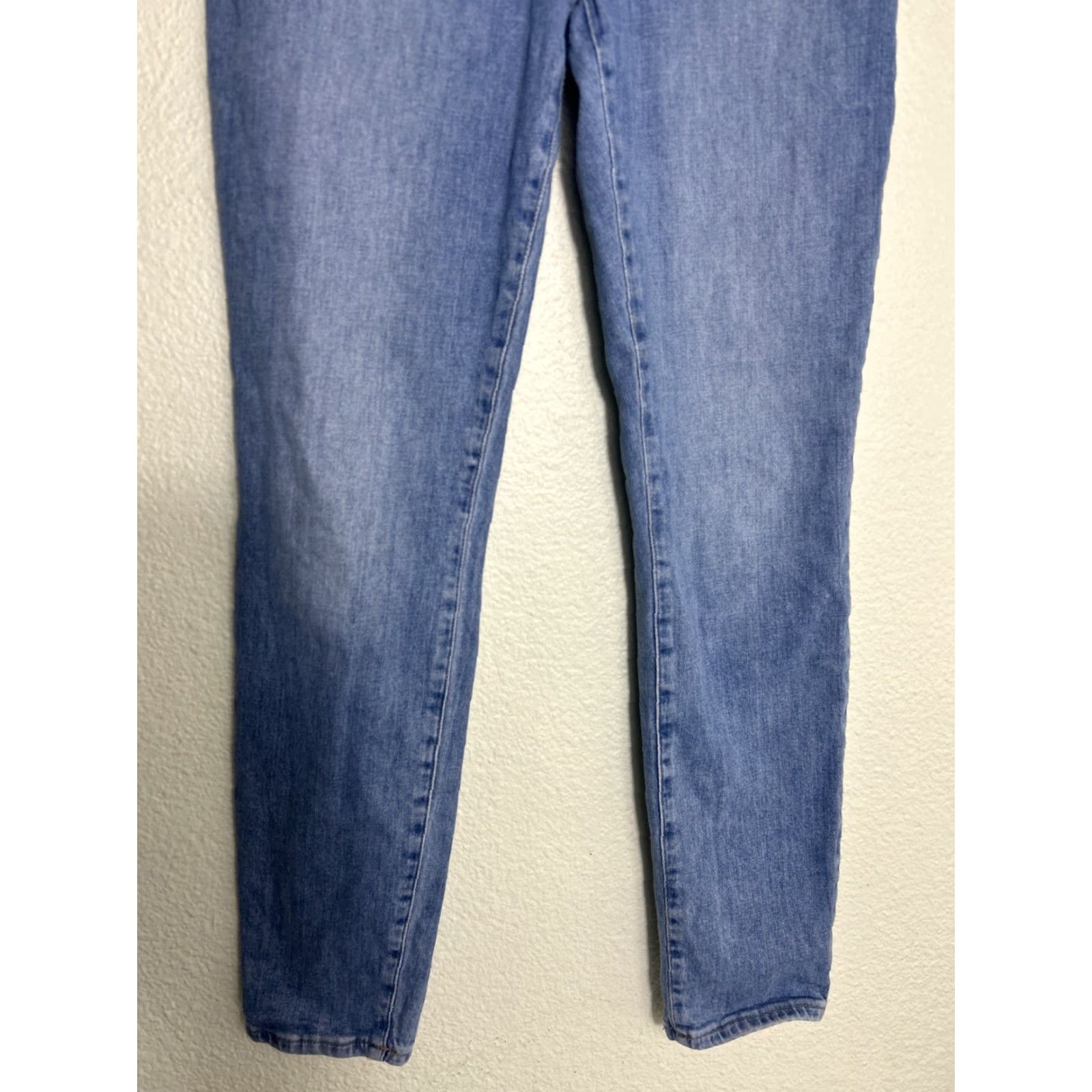 Lucky Brand Lucky Brand Bridgette Skinny Jeans - Light Wash Distressed High Rise 6R 27x29 Women Size ONE SIZE - 2 Thumbnail