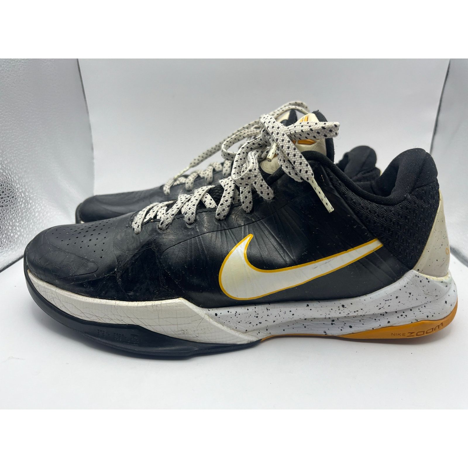 Nike Nike Zoom Kobe 5 Del Sol Black Yellow Shoes Sneakers USED Size US 7.5 / EU 40-41 - 2 Thumbnail