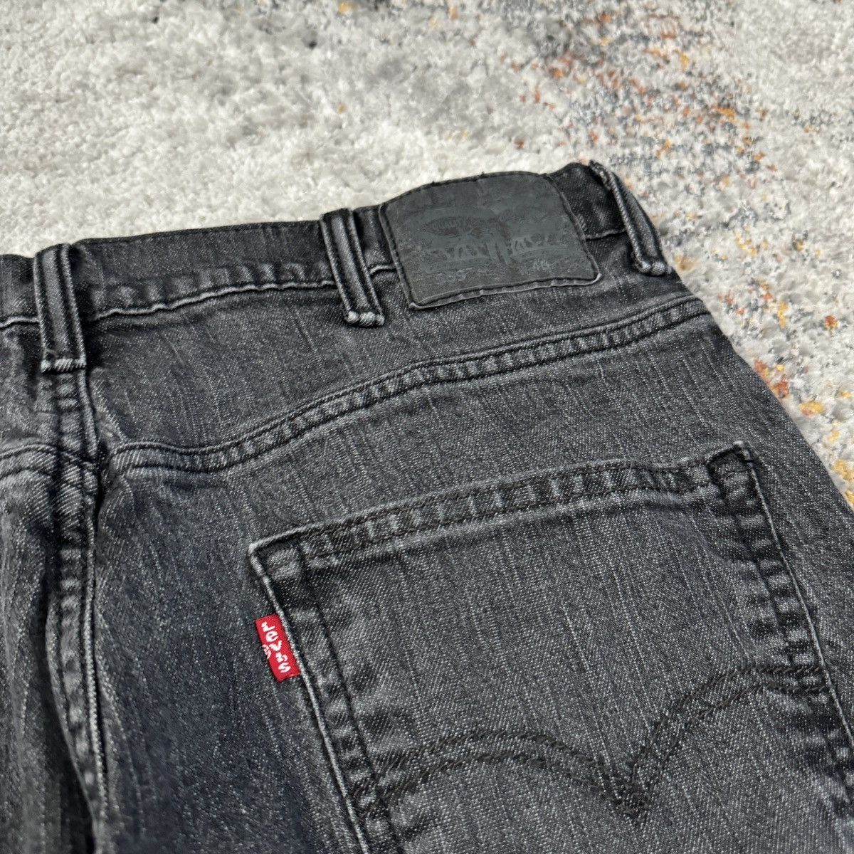 Levi's × StraightFaded × Vintage Vintage Levi’s 569 y2k faded black wide leg shorts Size US 38 / EU 54 - 3 Thumbnail