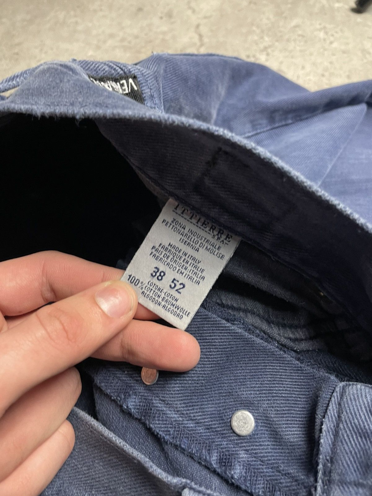 Versace Jeans Couture Vintage Versace Jeans Signature Made in Italy 90s Denim Size US 38 / EU 54 - 20 Thumbnail