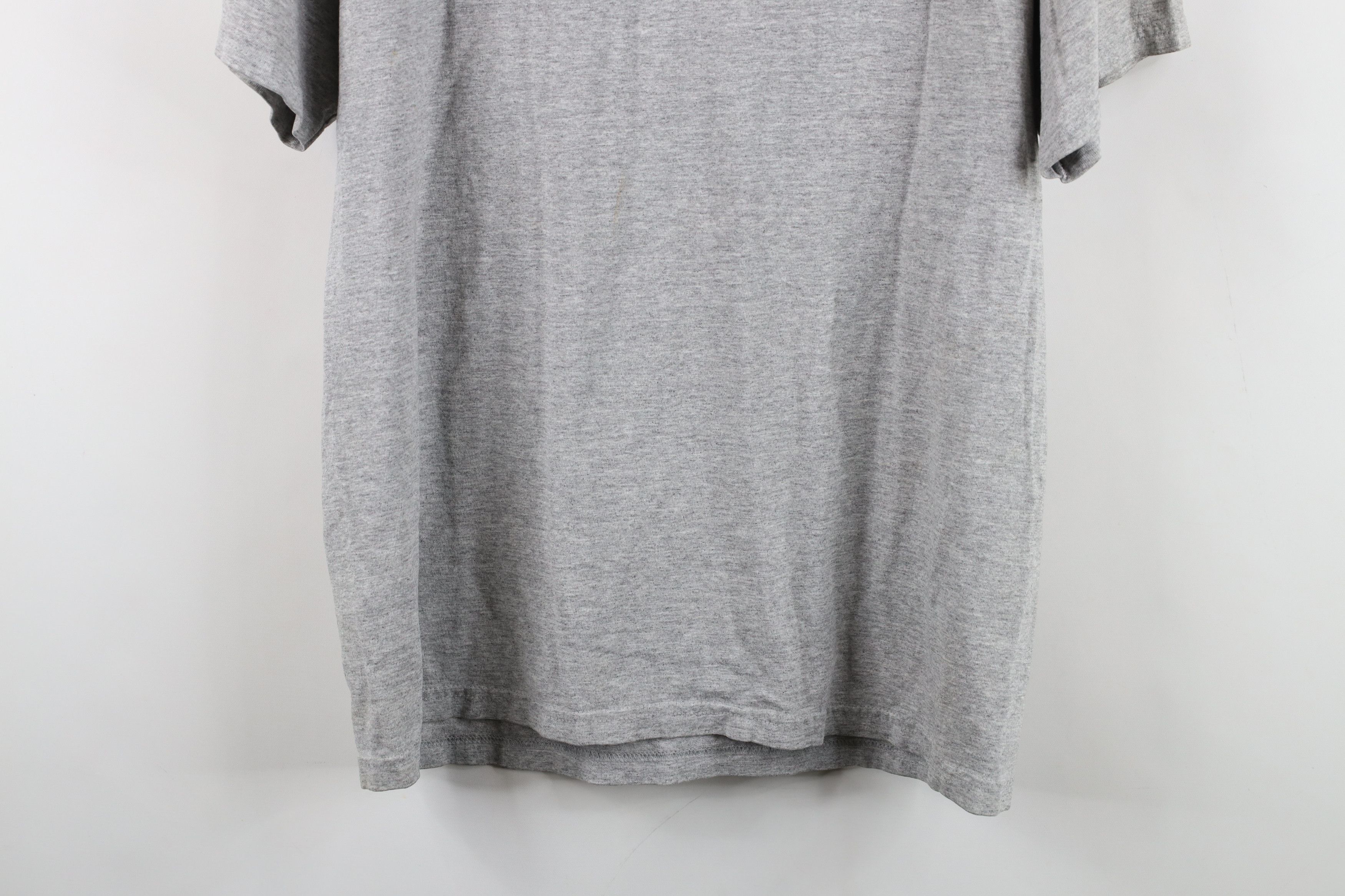 Nike Vintage Y2K Nike Basketball Scott Center Swoosh T-Shirt Gray Size US M / EU 48-50 / 2 - 12 Thumbnail