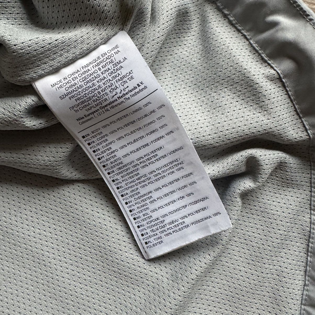Nike Nike Tottenham 18-19 Hotspur Woven Jacket Football Soccer Size US L / EU 52-54 / 3 - 6 Thumbnail