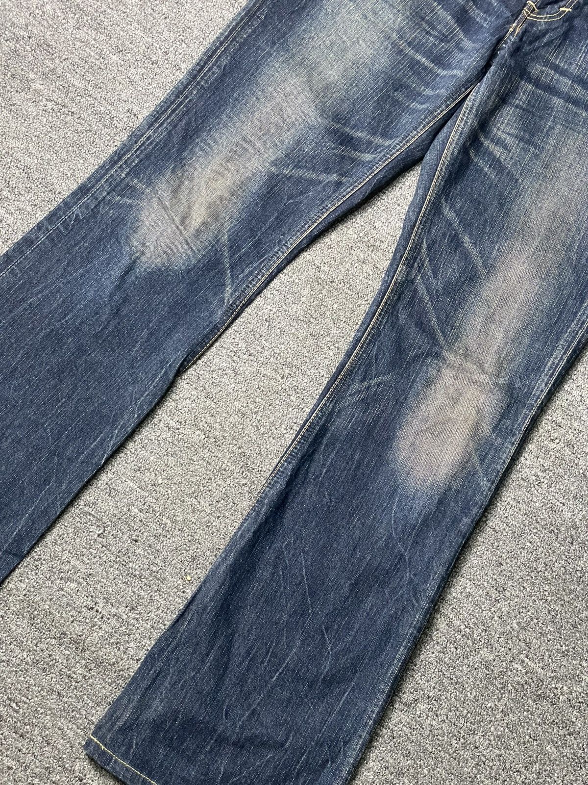 Edwin × Vintage EDWIN 503 x BLUE TRIP Flare Jeans (93) Size US 32 / EU 48 - 2 Thumbnail