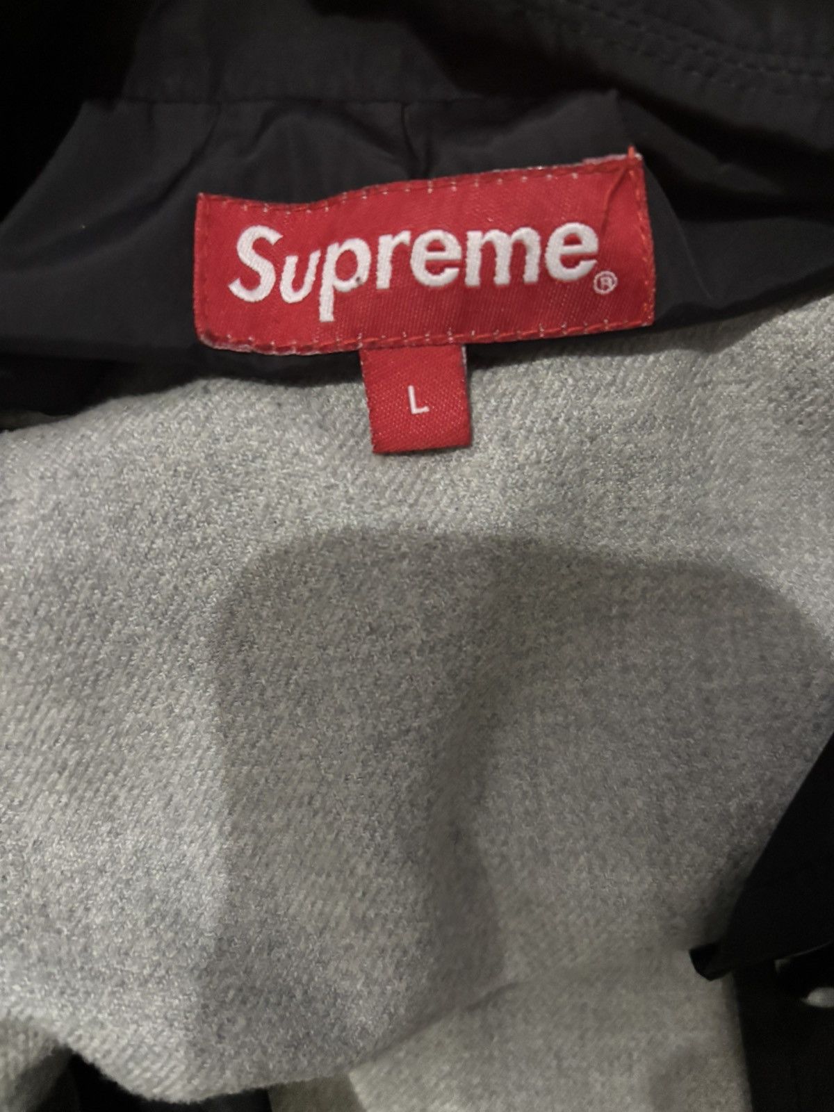 Supreme Supreme H.G Giger Size US L / EU 52-54 / 3 - 3 Thumbnail