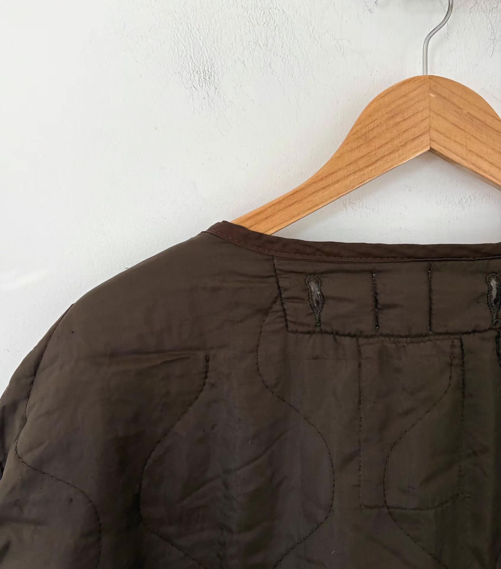 NOTSONORMAL Not So Normal Men's Light Padded Collarless Jacket Ｑ21 Size US M / EU 48-50 / 2 - 3 Thumbnail
