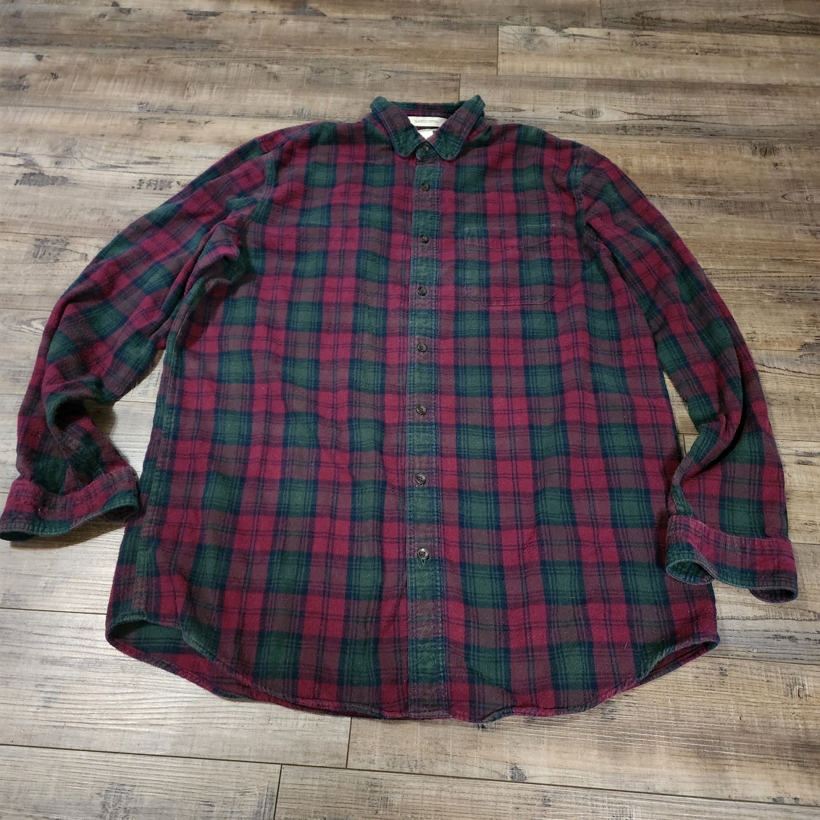 L.L. Bean L.L. Bean long sleeve flannel button up mens sz XL Tall 2418 Size US XL / EU 56 / 4 - 1 Thumbnail