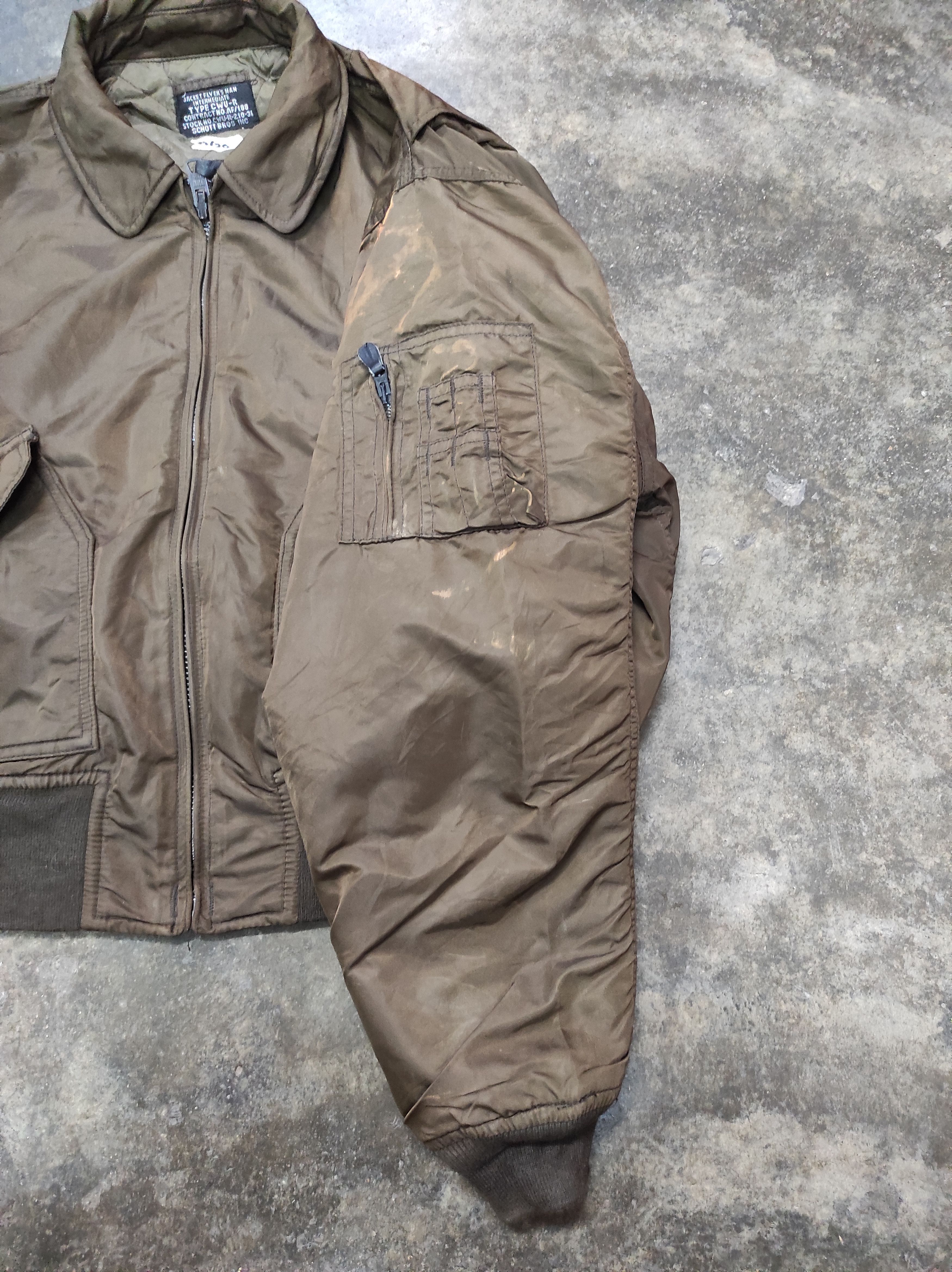 Schott SCHOTT CWU R VINTAGE FLYERS BOMBER JACKET DISTRESSED Size US XL / EU 56 / 4 - 14 Thumbnail