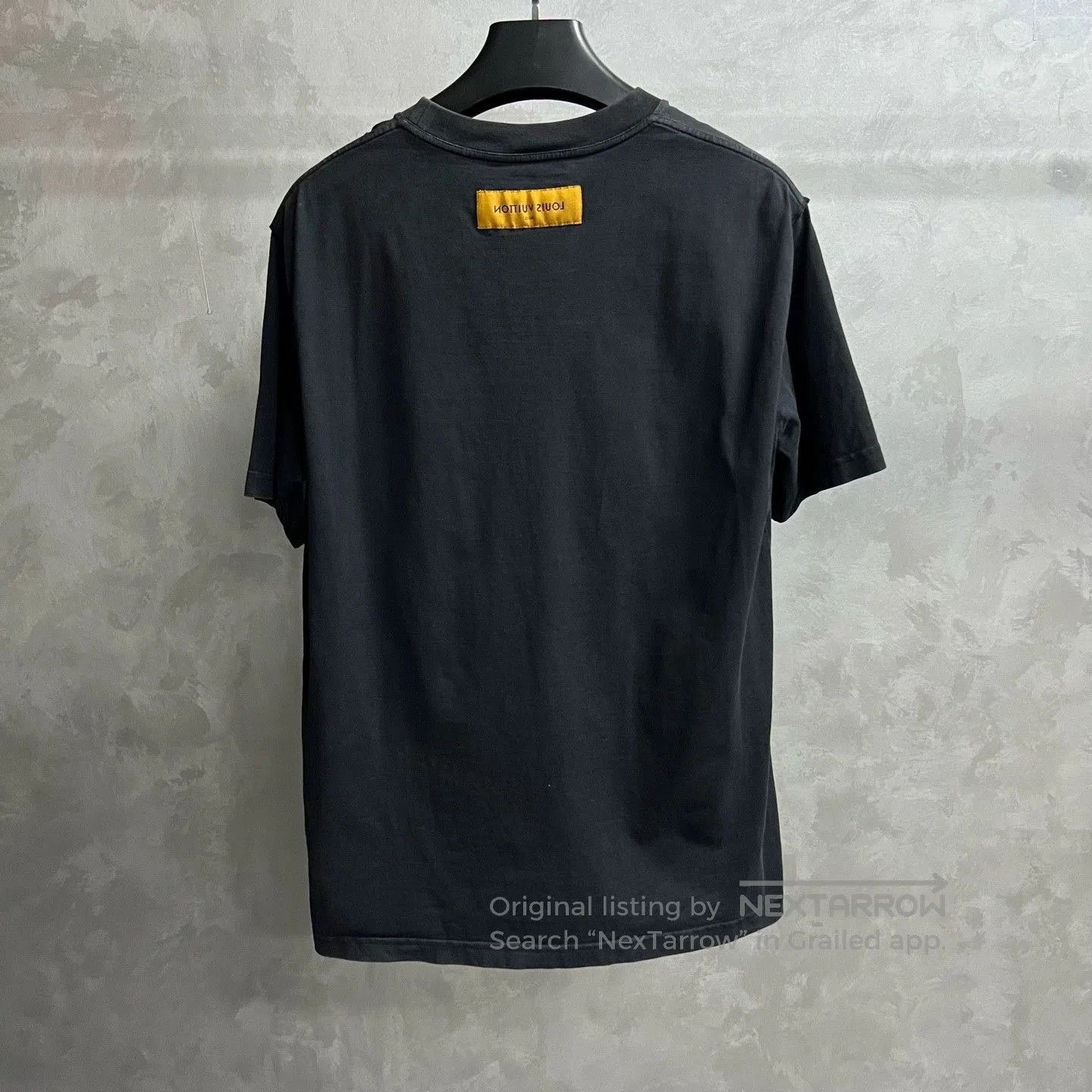 Louis Vuitton louis vuitton black logo short sleeve t-shirt. Size US XL / EU 56 / 4 - 6 Thumbnail