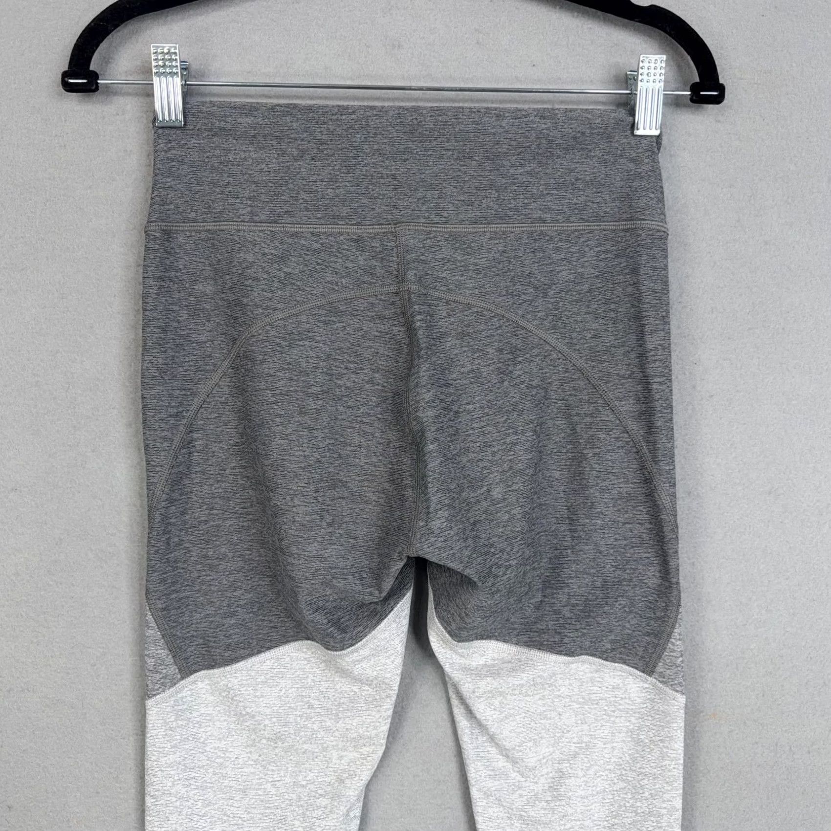 Outdoor Voices Outdoor Voices Leggings Womens Small Gray Colorblock Ankle Athletic Yoga Gym Size 28" / US 6 / IT 42 - 7 Thumbnail
