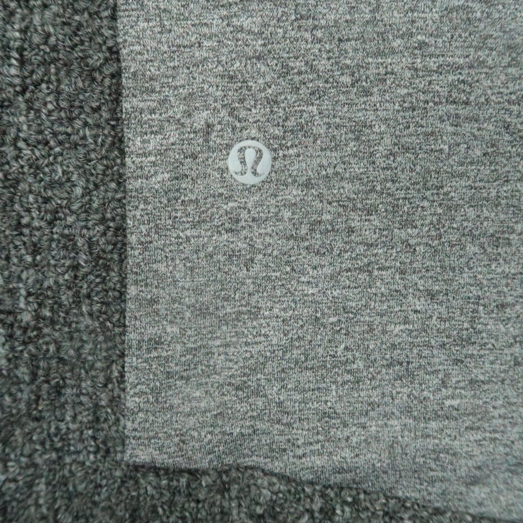 Lululemon Lululemon Shirt Womens S Oversized Performance Training Crew Short Sleeve Gray Size S / US 4 / IT 40 - 3 Thumbnail
