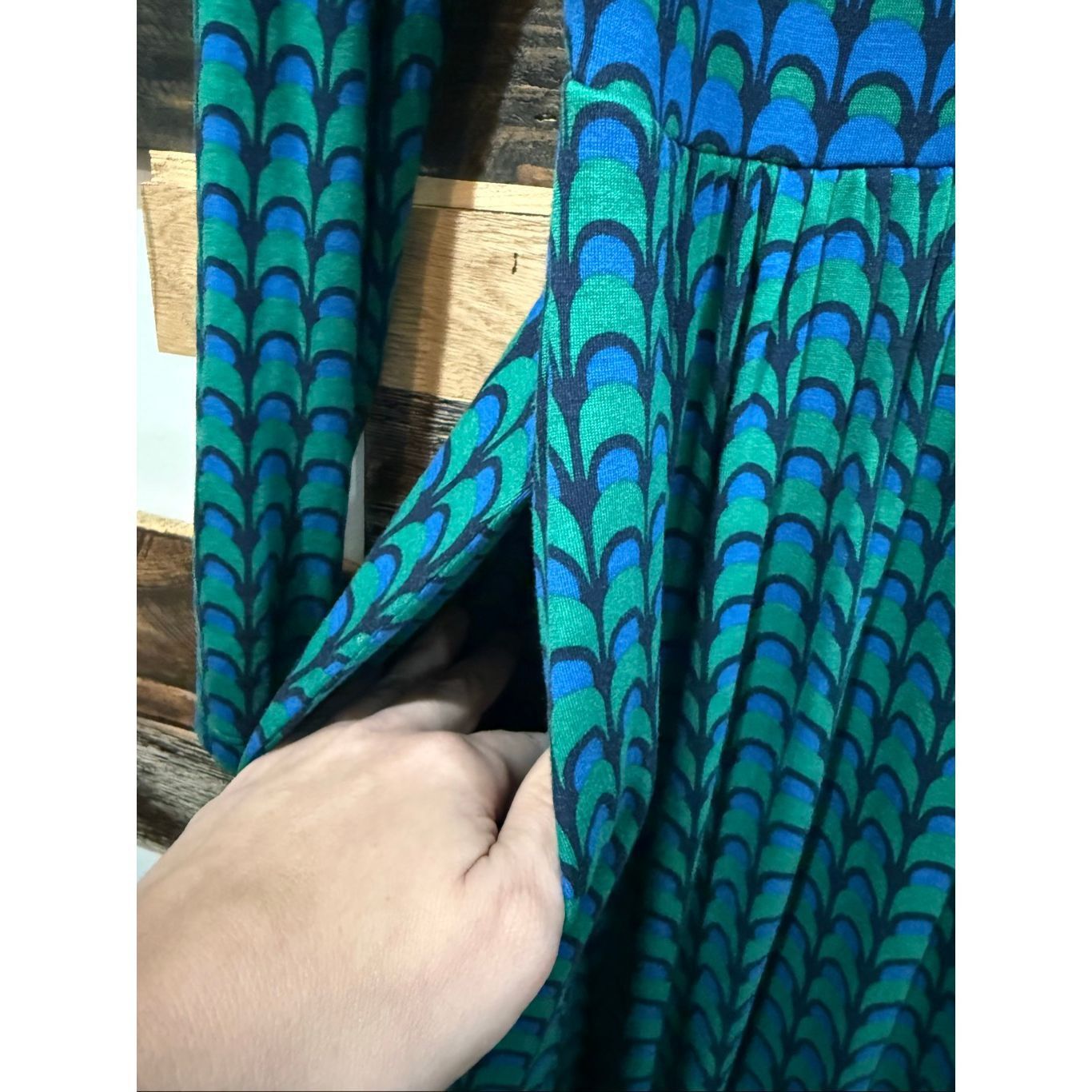 Boden Boden Thea Long Sleeve Midi Dress green blue navy geometric print size 8R Size M / US 6-8 / IT 42-44 - 8 Thumbnail