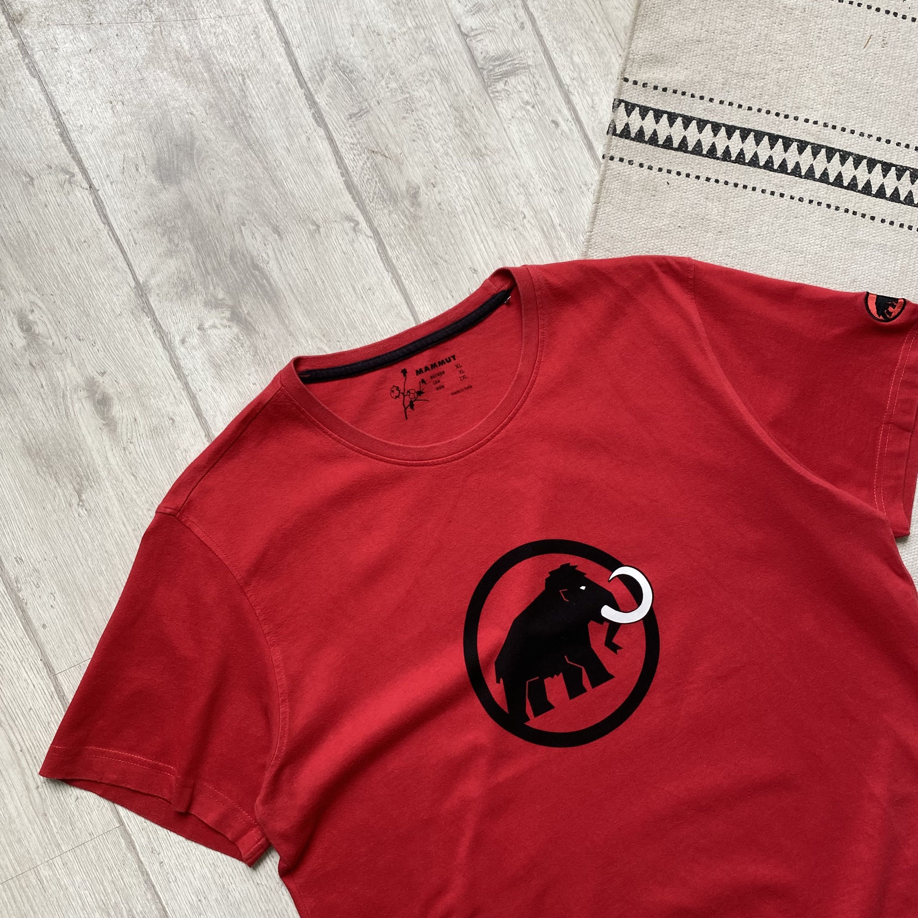 Oakley 🦣 Vintage Gorpcore Mammut Tee center logo rap patagonia Size US XL / EU 56 / 4 - 3 Thumbnail