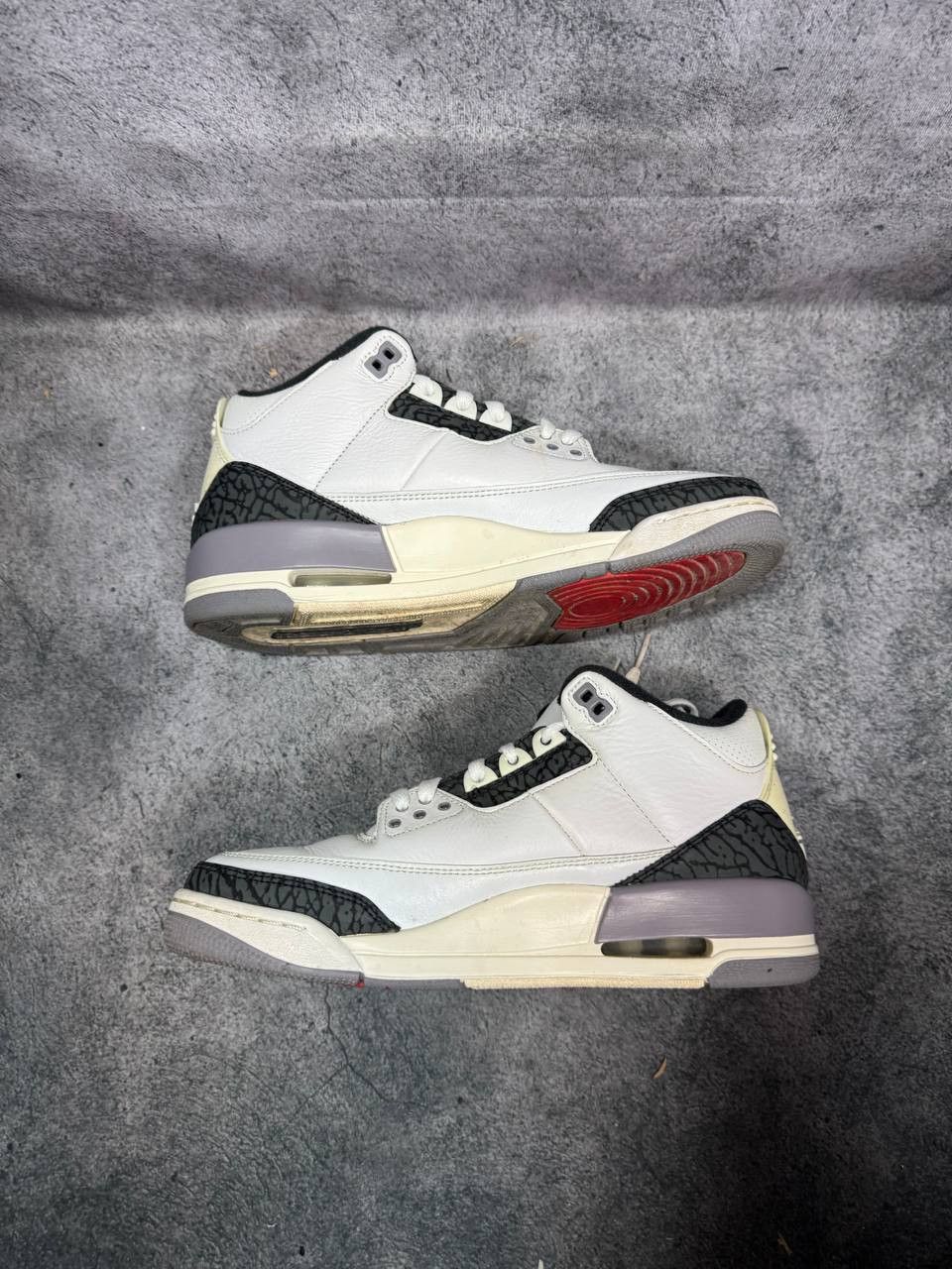 Jordan Brand Size 9 | Jordan 3 Cement Grey No Box | Pre-Owned Size US 9 / EU 42 - 8 Thumbnail