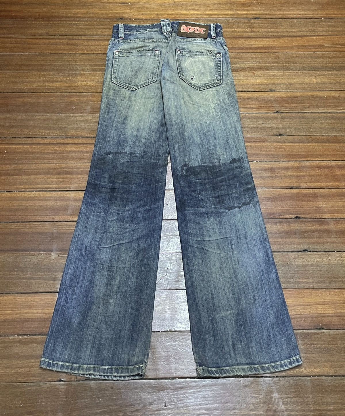 Le Grande Bleu (L.G.B.) Rare Design Vintage Dsquared2 Patchwork Flared Jeans 2000s Size US 33 - 2 Thumbnail
