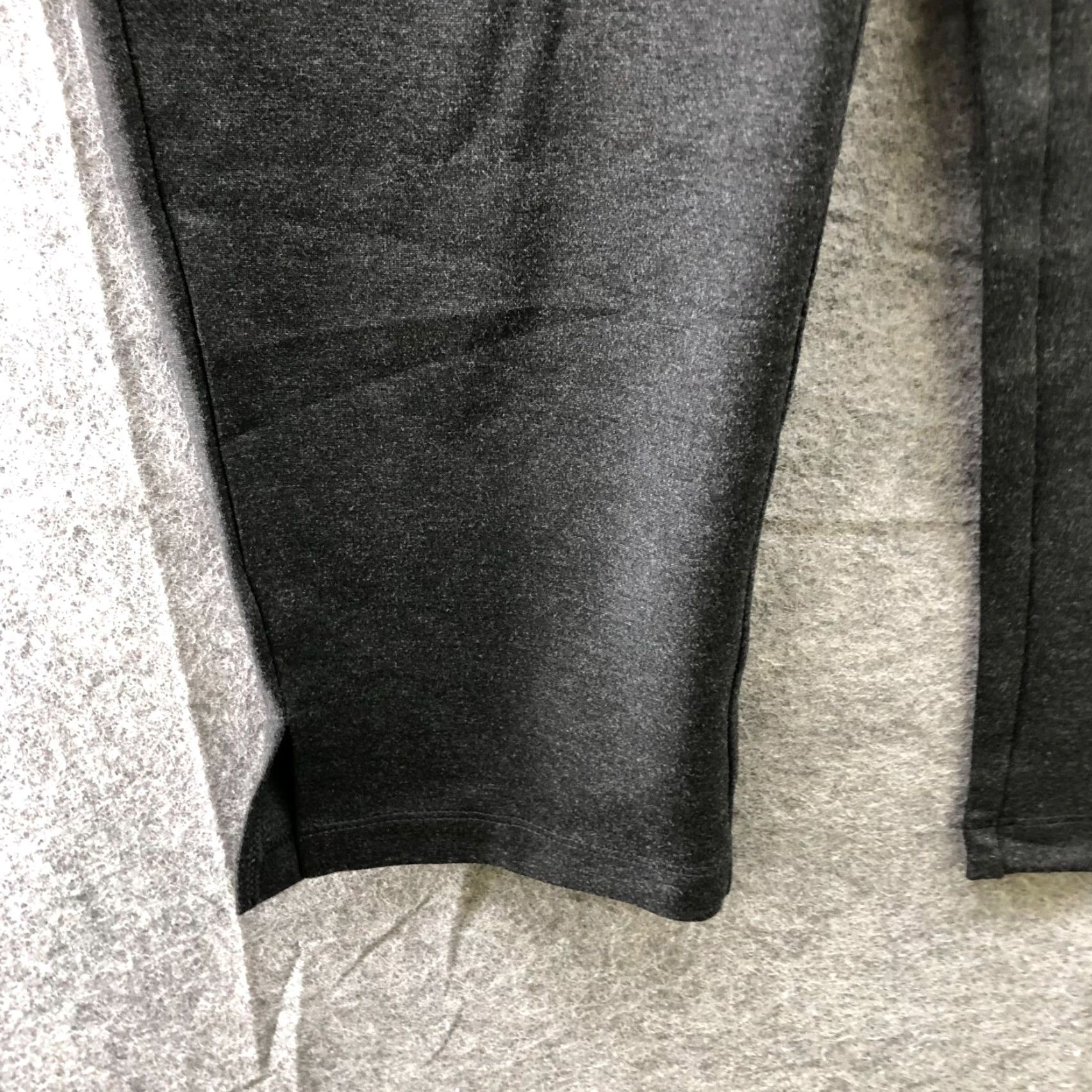 Vintage Tapata Pull On Capri Pants Womens L Gray Inseam 20.5" Ponte Stretchy Capris Flat Front Silk? Size 36" / US 14 / IT 50 - 4 Thumbnail