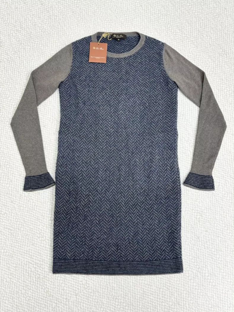 Loro Piana LORO PIANA Colorful medium length round neck knit long sle Size XXS / US 00 / IT 34 - 1 Thumbnail