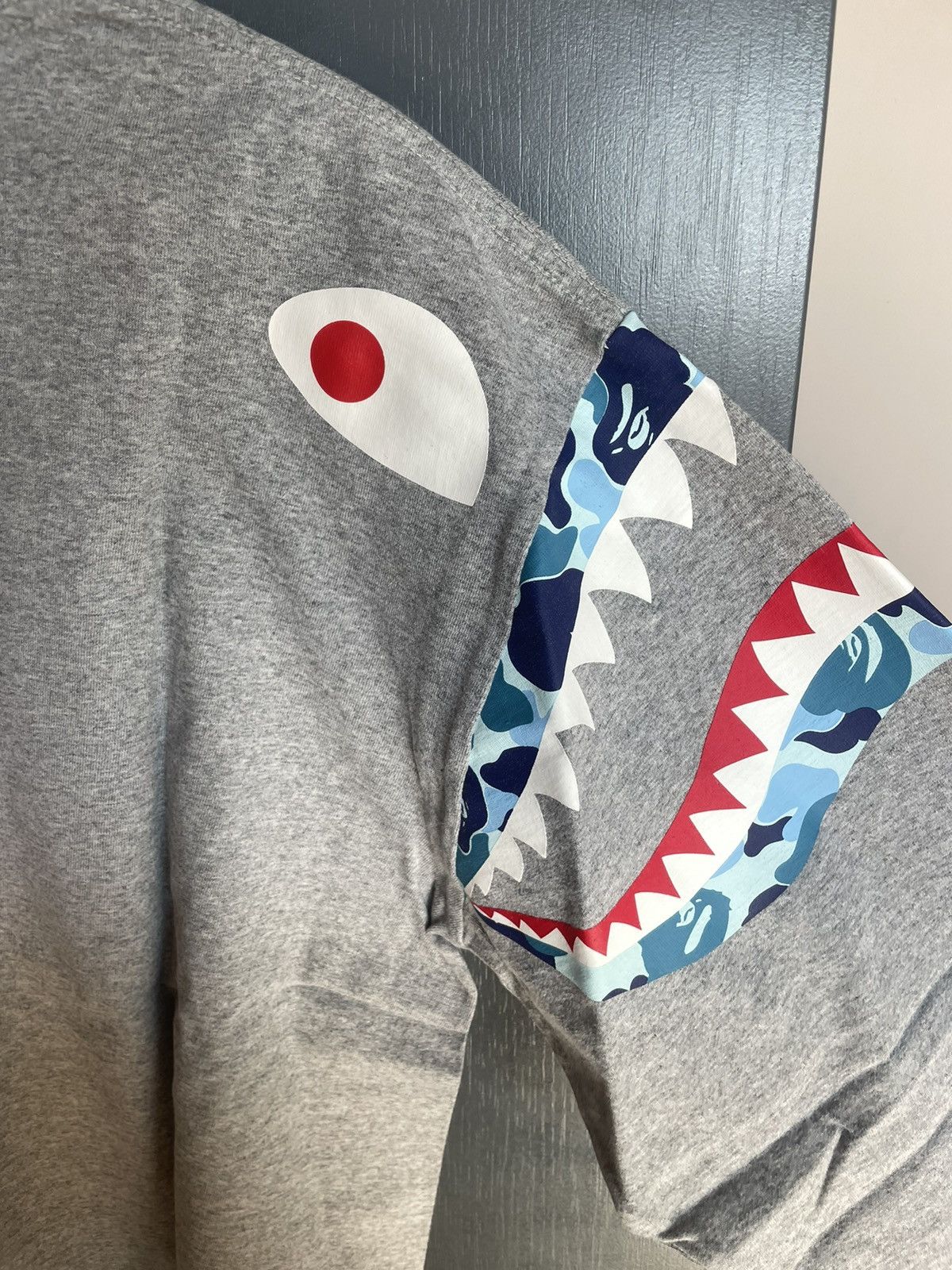 Bape BAPE ABC Camo Shark Shoulder Tee Size US XL / EU 56 / 4 - 4 Thumbnail