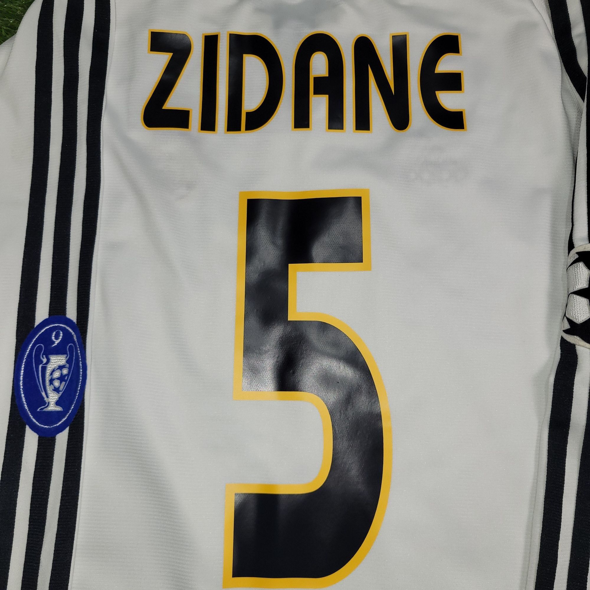Adidas Zidane Real Madrid 2003 2004 UEFA Long Sleeve Soccer Jersey Size US M / EU 48-50 / 2 - 4 Thumbnail