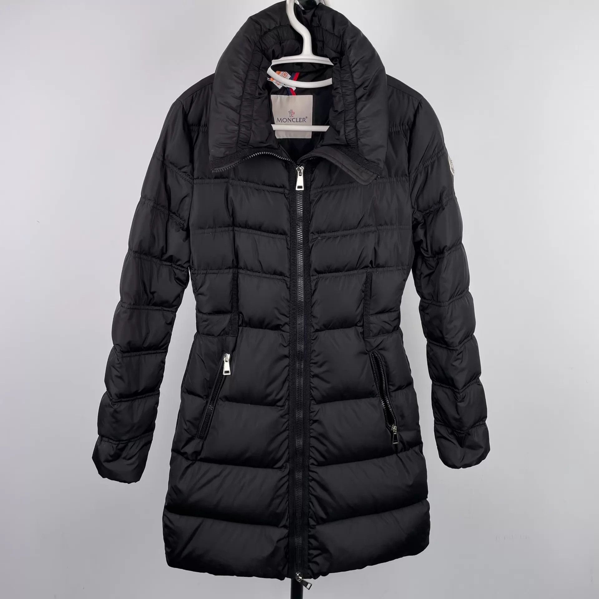 Moncler Moncler women's black mid-length down jacket 0 Size XS / US 0-2 / IT 36-38 - 1 Thumbnail
