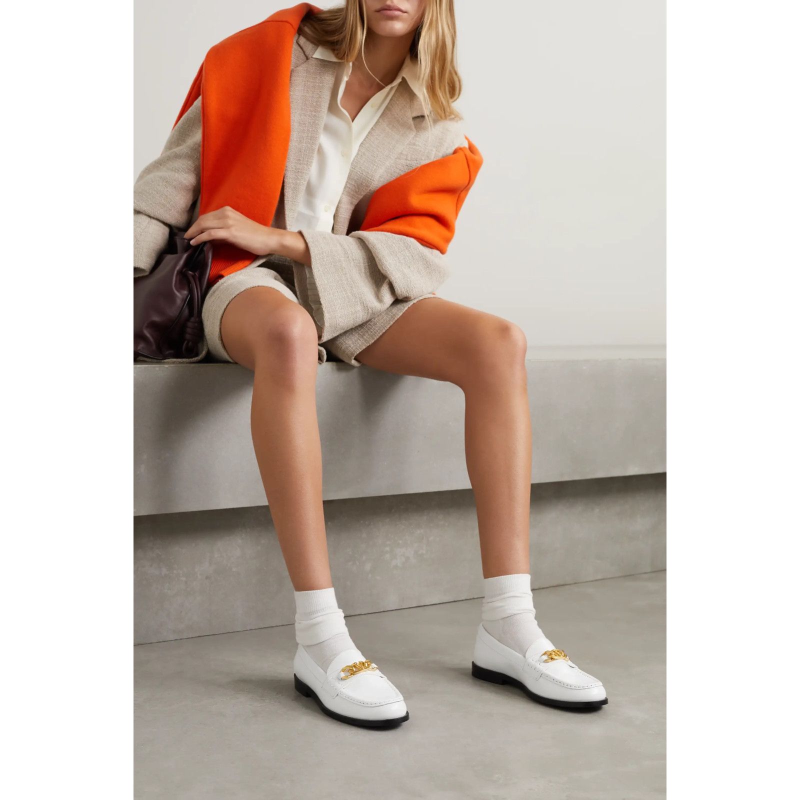 Valentino White Leather V Logo Chain Gold Mule Slip On Flat Loafer 37 Size US 7 / IT 37 - 3 Thumbnail