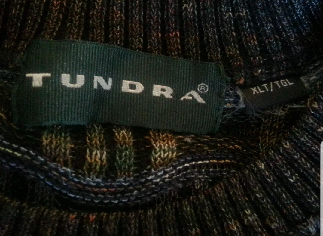 Tundra Canada CREWNECK 3D BIGGIE COSBY COGI Size US XL / EU 56 / 4 - 6 Thumbnail