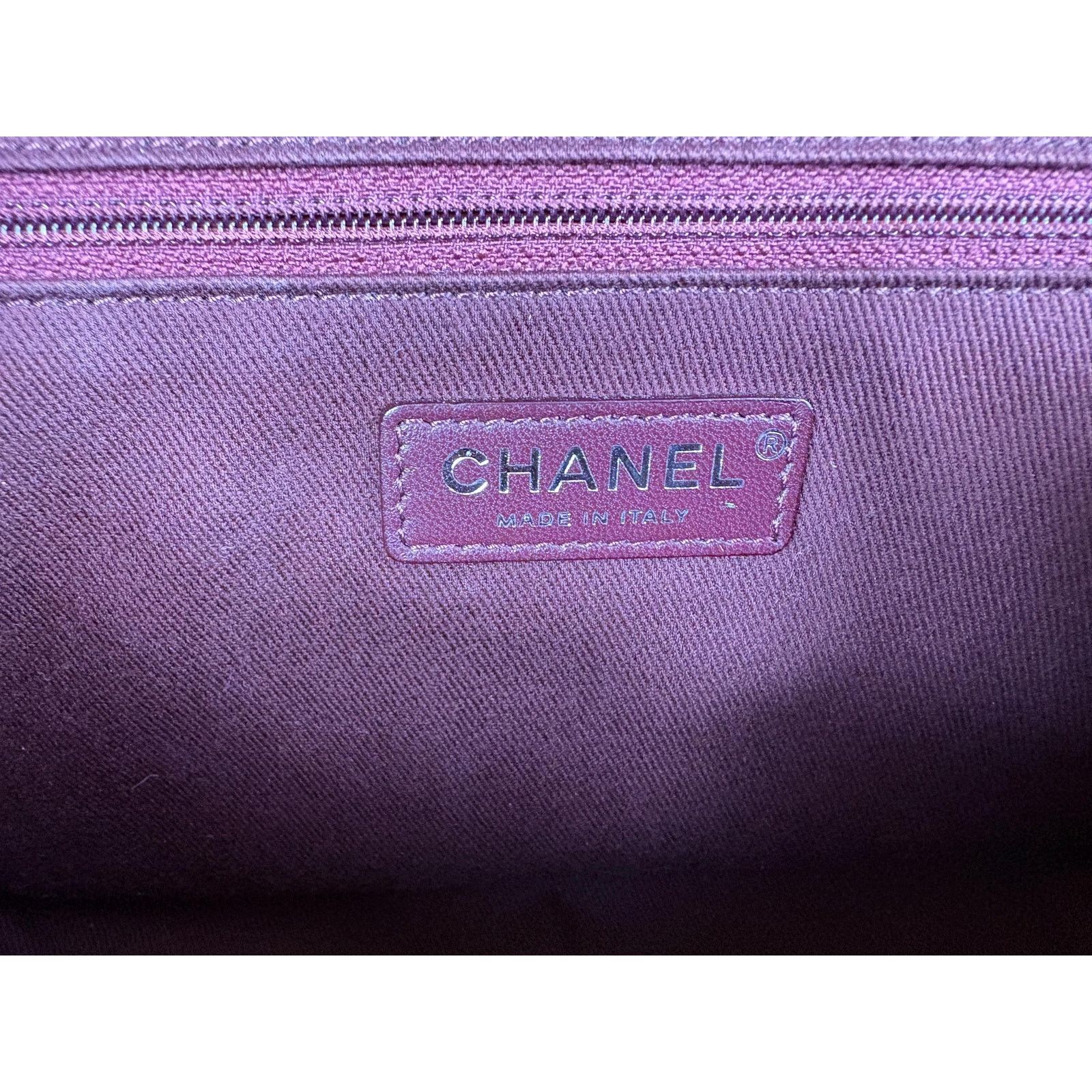 Chanel Authentic Chanel Matelasse Red Calfskin Cocomark Shoulder Size ONE SIZE - 16 Thumbnail