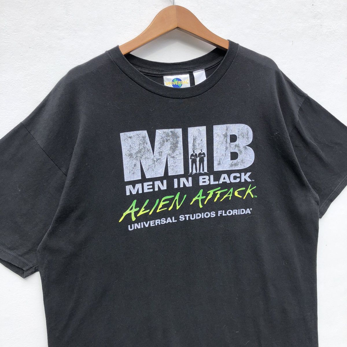 Universal Studios × Vintage Vintage Movie Men In Black Alien Attack Universal Studios Size US XL / EU 56 / 4 - 5 Thumbnail