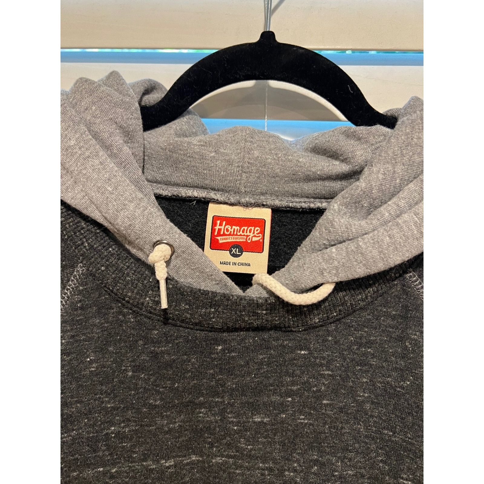 Homage Homage Mens XL Gray Raglan Pullover Hoodie Long Sleeve Sweat Size US XL / EU 56 / 4 - 2 Thumbnail