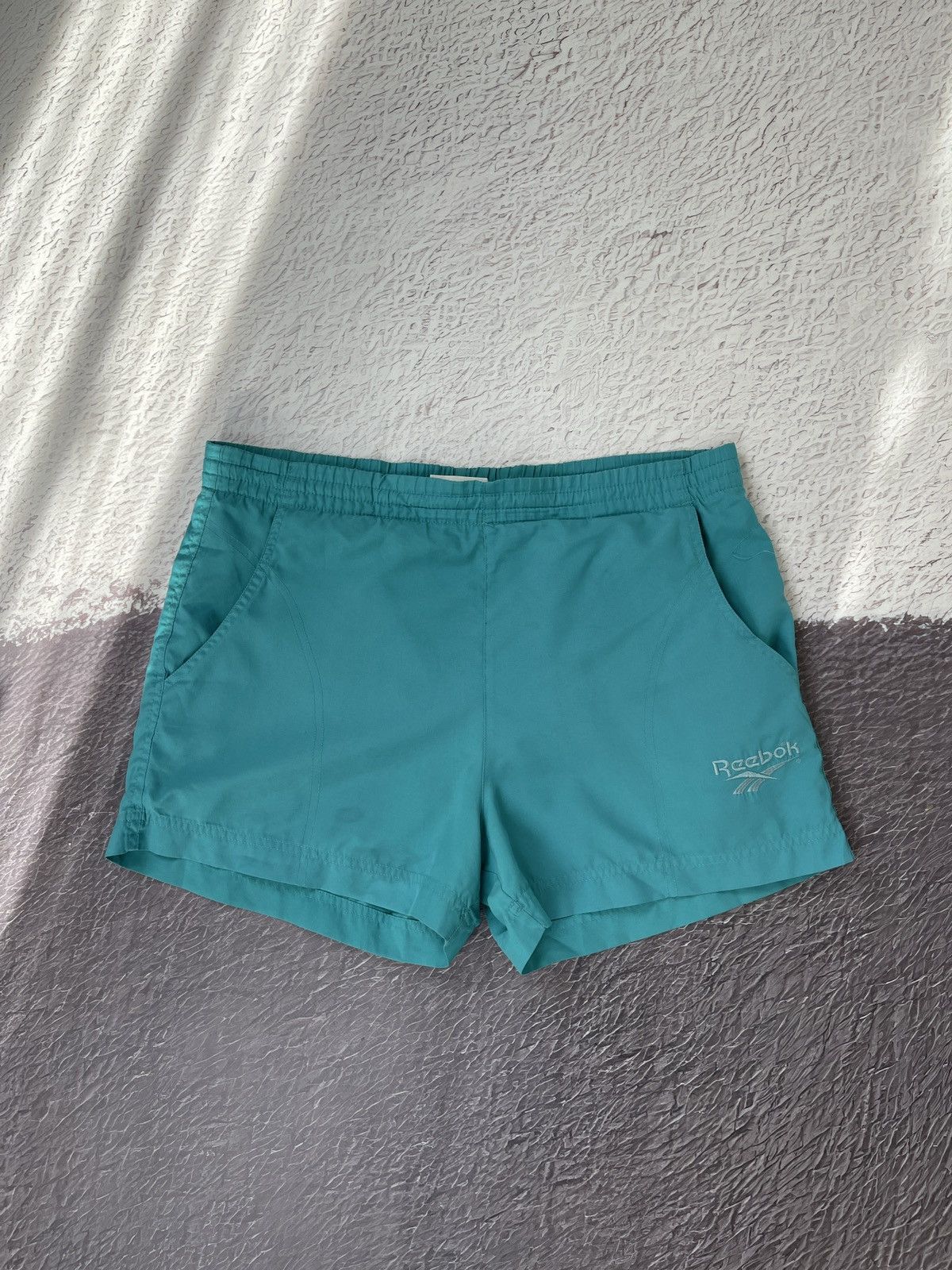 Reebok Reebok vintage 90s mint nylon shorts Size US 34 / EU 50 - 2 Thumbnail