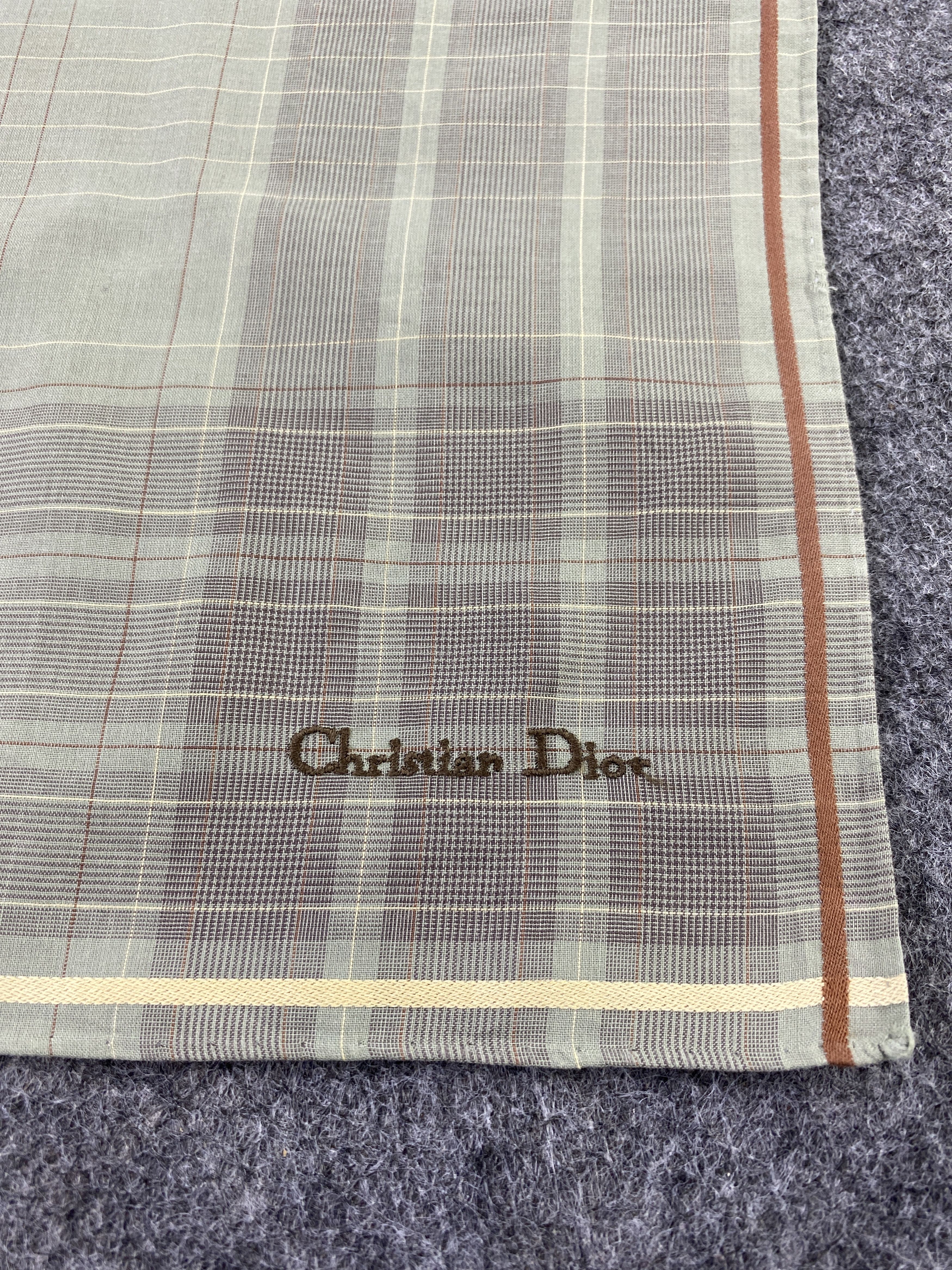 Vintage Christian Dior Handkerchief / Bandana / Neckerchief-B206 Size ONE SIZE - 5 Thumbnail