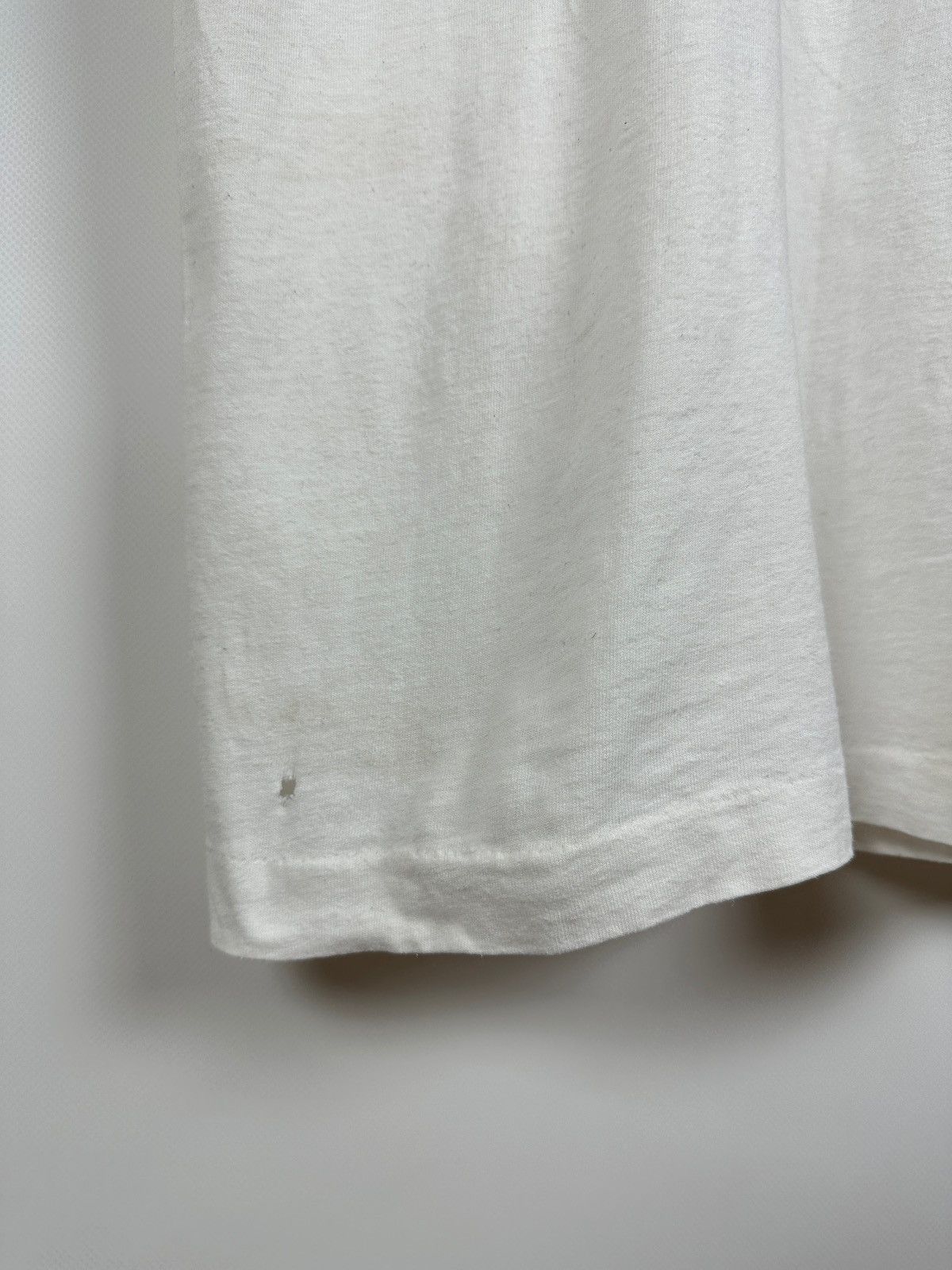 Vintage 1995 Vintage Pfizer OCD Single Stitch White T-Shirt Size US L / EU 52-54 / 3 - 11 Thumbnail