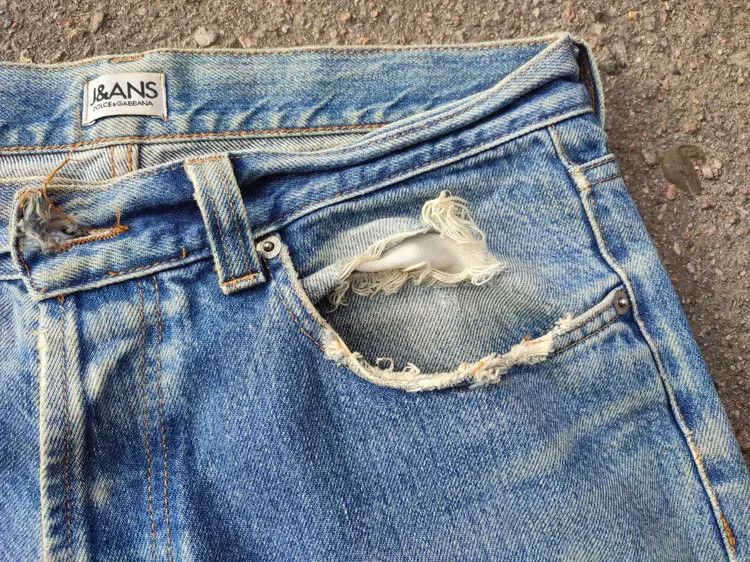Dolce & Gabbana Dolce & Gabbana J&ANS Vintage Distressed Blue Denim Pants Size US 32 / EU 48 - 4 Thumbnail