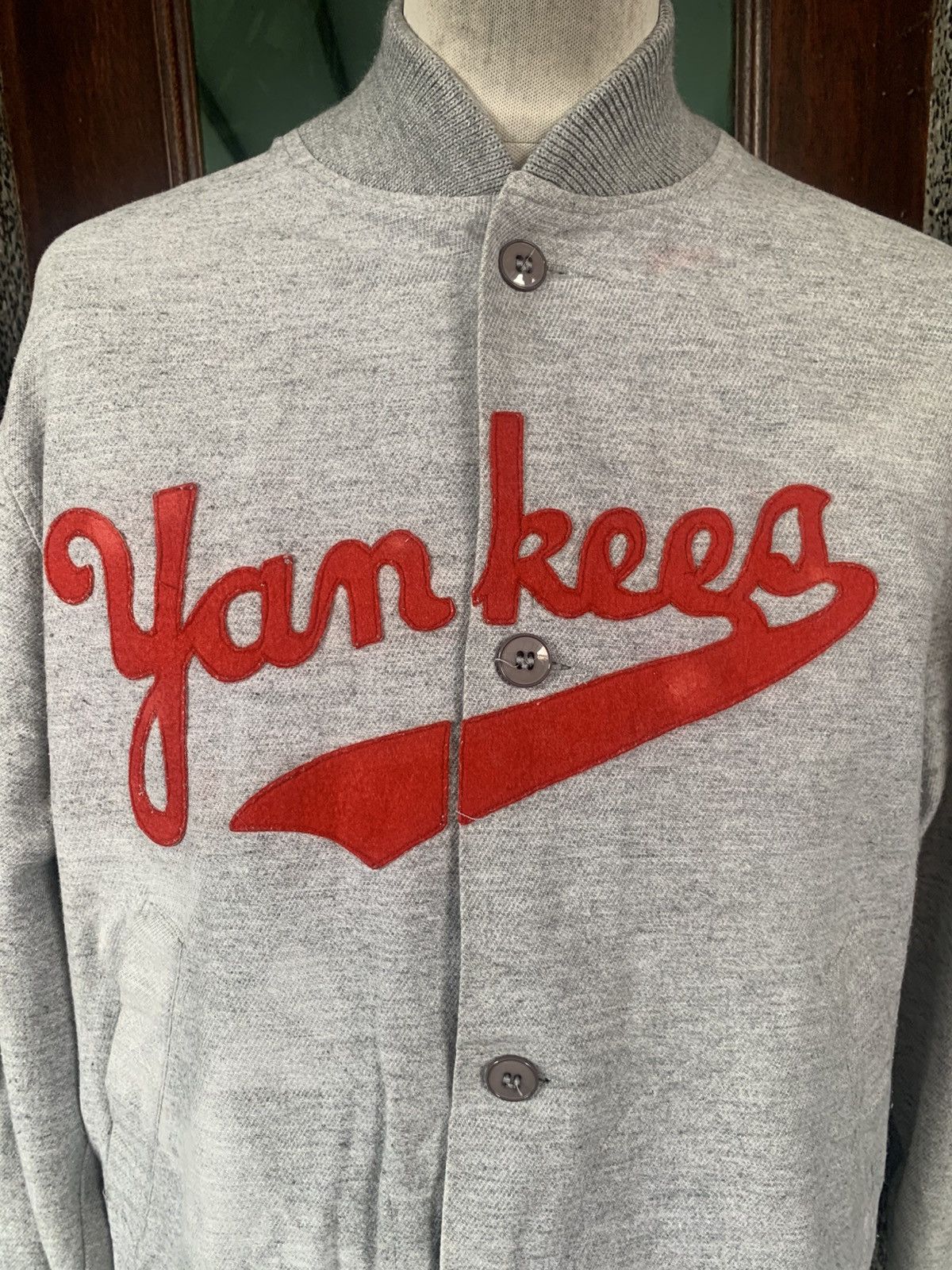Vintage Vintage 80s Empire Sporting Goods Yankees Union Made Jacket Size US L / EU 52-54 / 3 - 2 Thumbnail