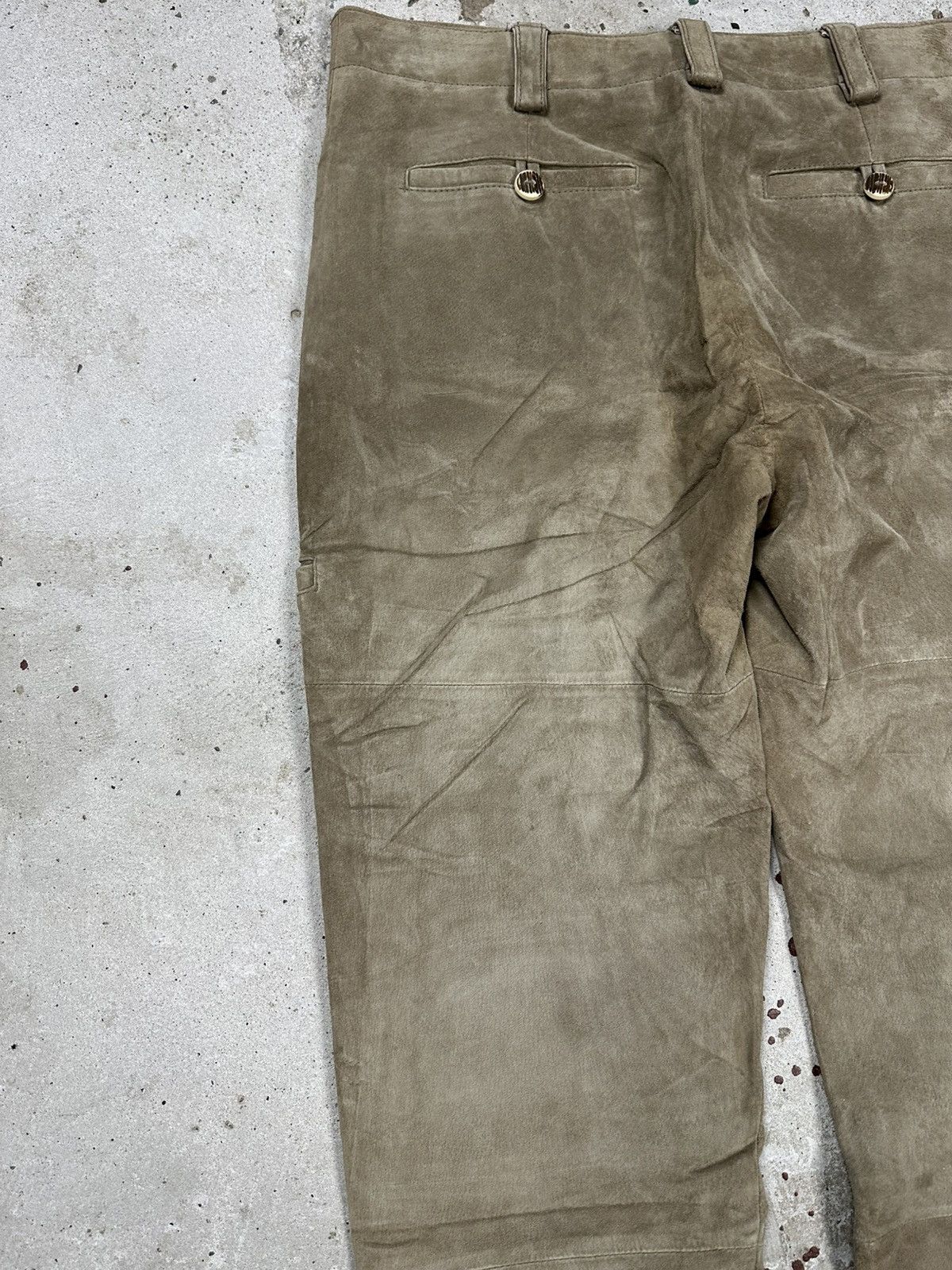 Genuine Leather × Vintage Vintage 90s Beige Suede Leather Cargo Pants Size US 36 / EU 52 - 14 Thumbnail