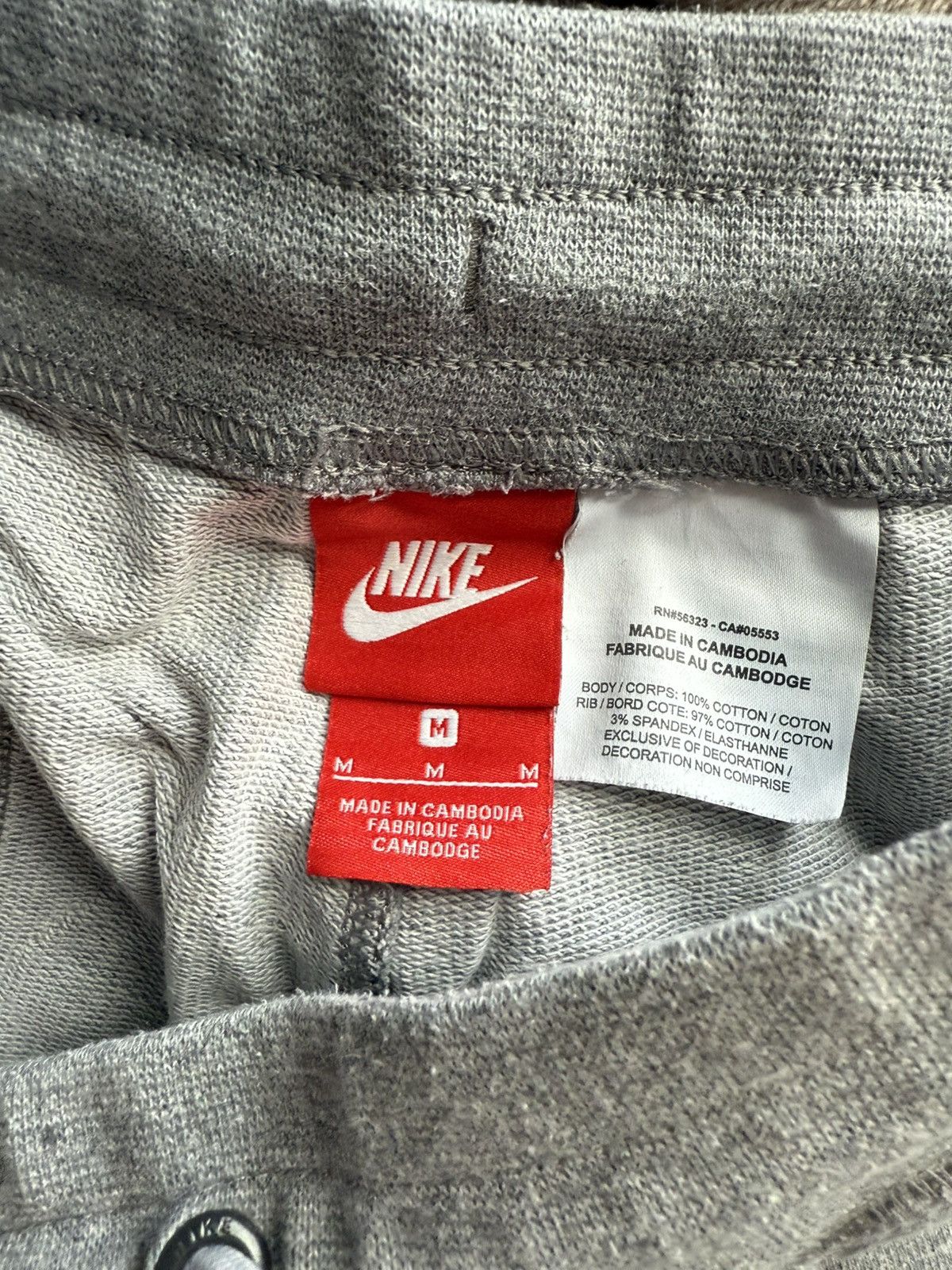 Nike Nike Shorts Size US 30 / EU 46 - 3 Thumbnail