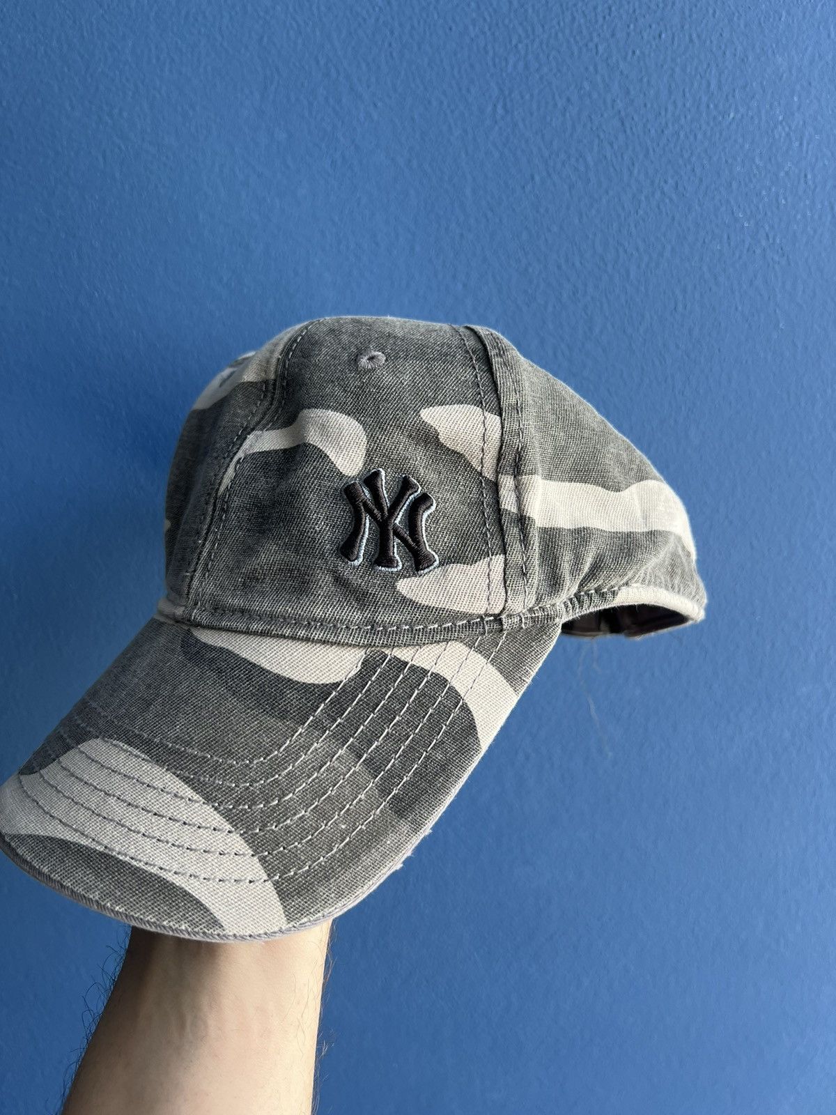 New York Yankees Camo NY Yankees Hat Size ONE SIZE - 1 Thumbnail