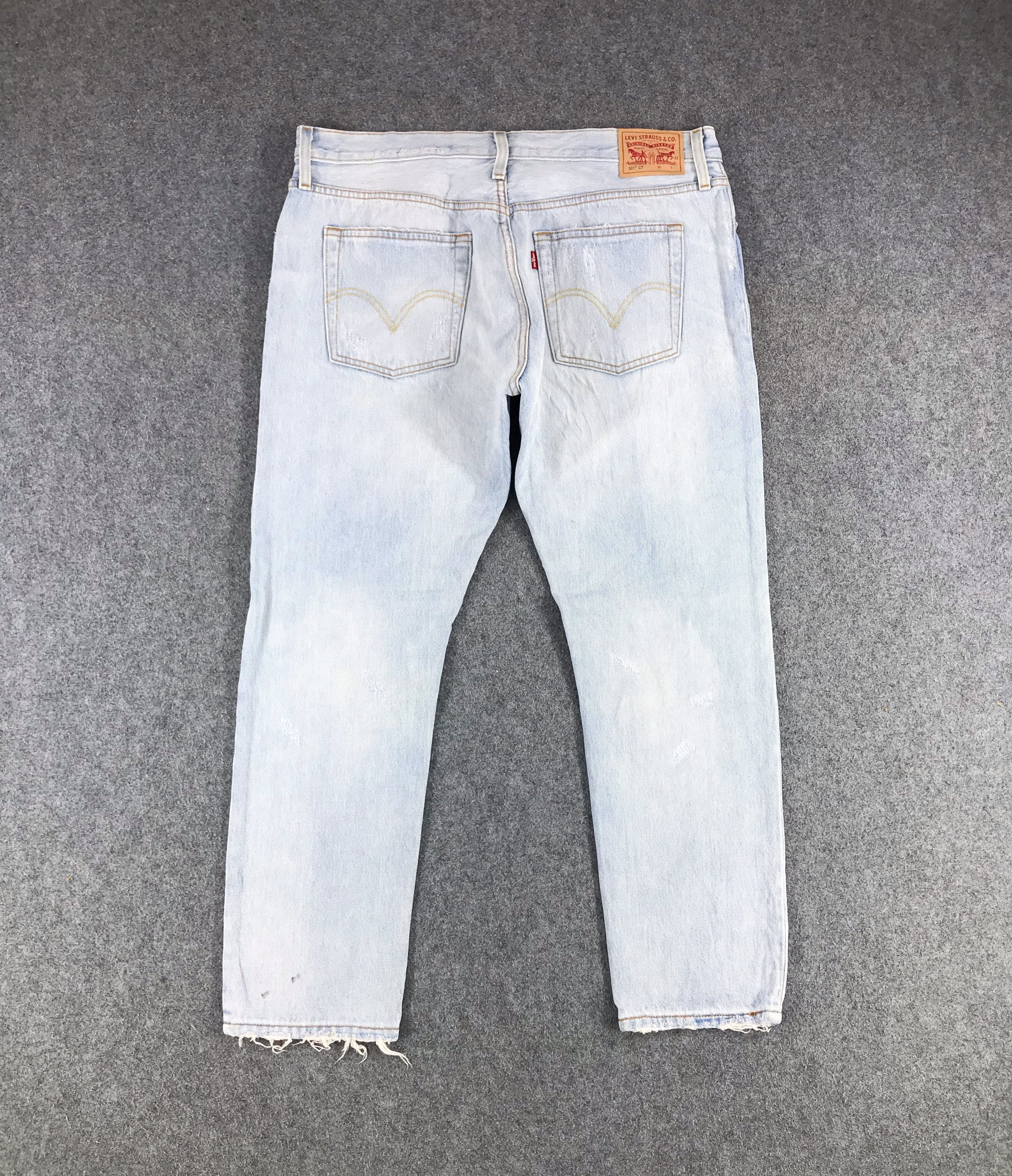 Levi's Distress Levis 501 ct Jeans Light Wash Denim KJ492 Size US 36 / EU 52 - 2 Thumbnail
