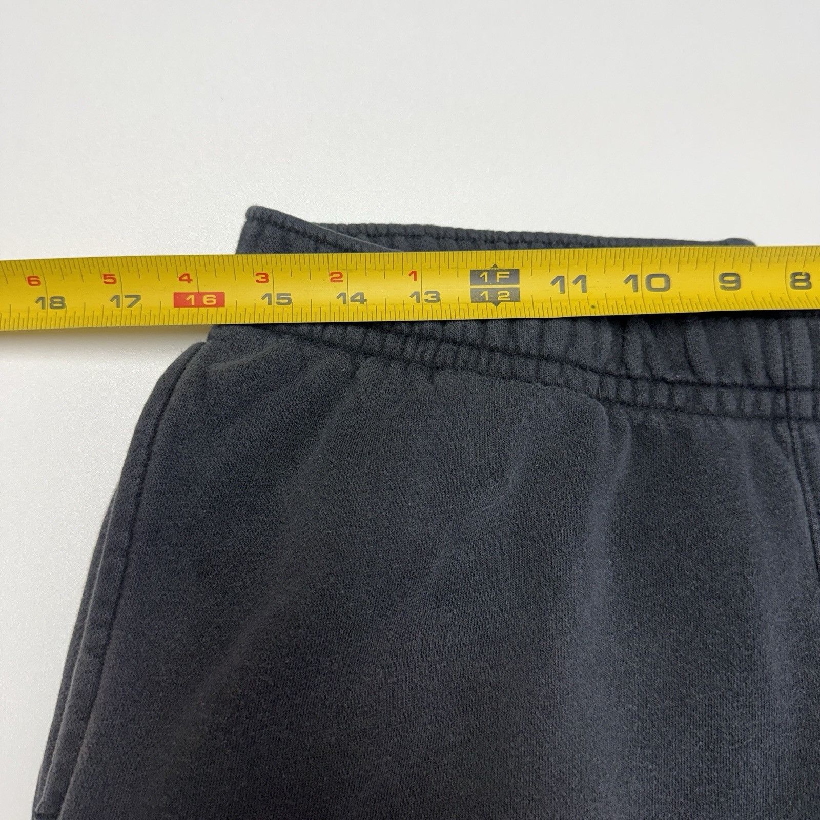 Nike Nike Sweatpants Mens Large Athletic Joggers Faded Black 31 Size US 31 - 8 Thumbnail