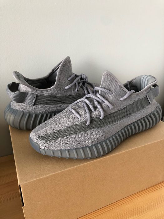 yeezy 360 grey