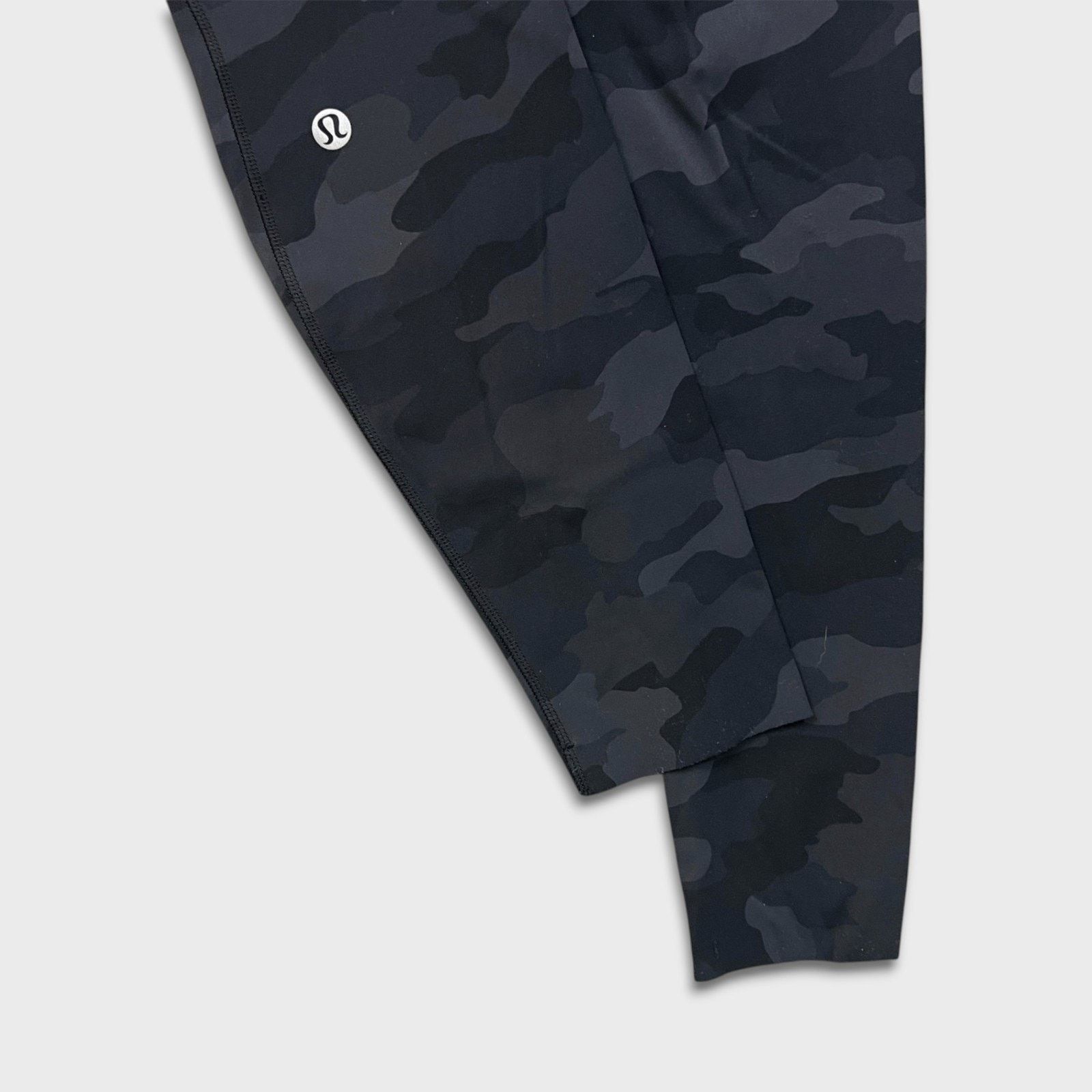 Lululemon Lululemon Base Pace High-Rise Tight 28" Brushed Nulux Size 2 Size 26" / US 2 / IT 38 - 7 Thumbnail