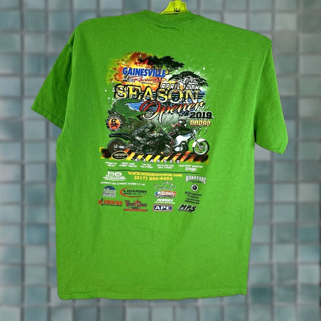 Gildan Gildan Racing Graphic Tee Men's Size M Green Crew Neck 2019 Gainesville FL Size US M / EU 48-50 / 2 - 1 Thumbnail